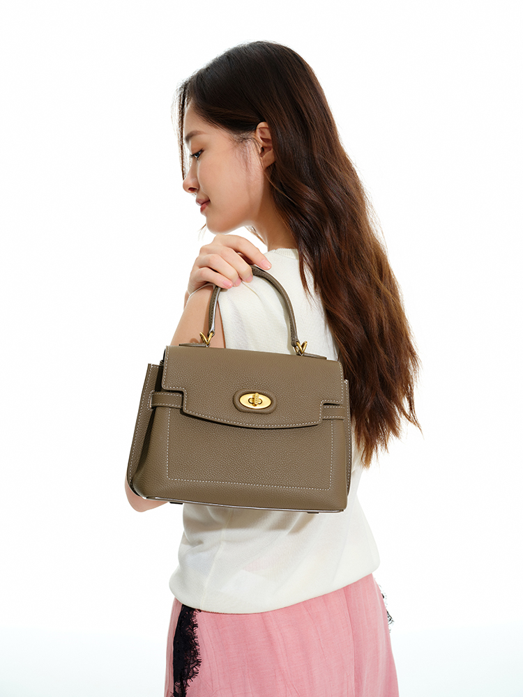 Leather crossbody bag