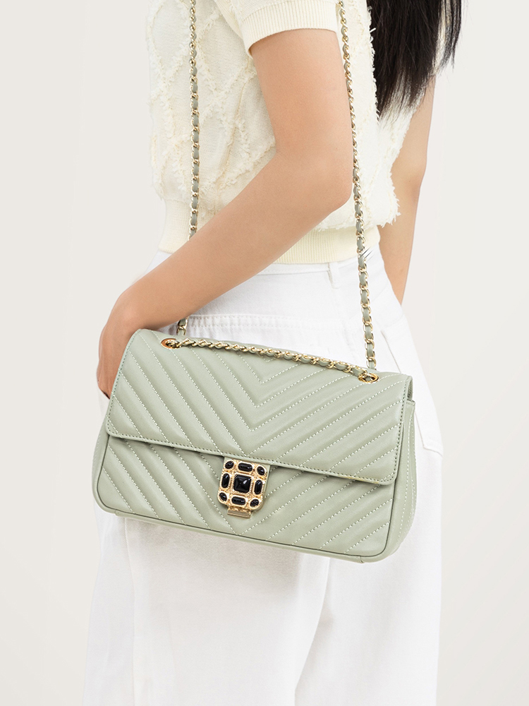 Gem Lock Flap Chain Handbag
