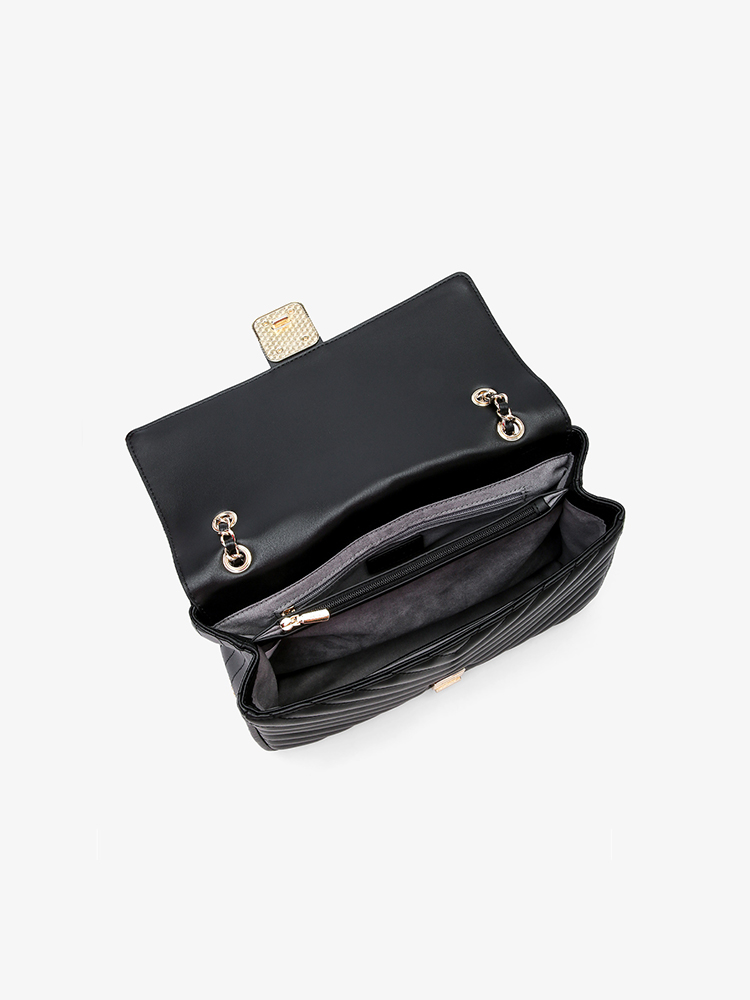 Gem Lock Flap Chain Handbag