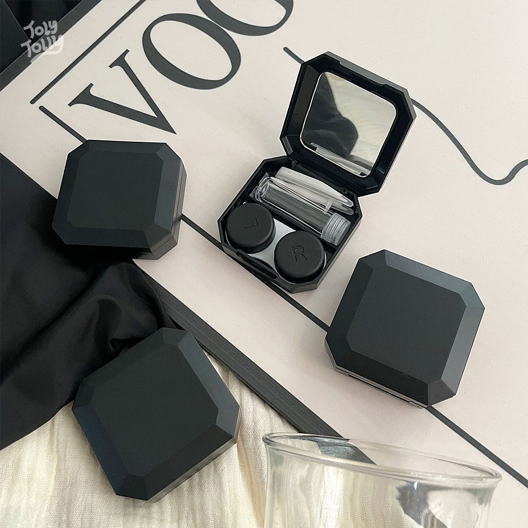 Lussine Lens Case