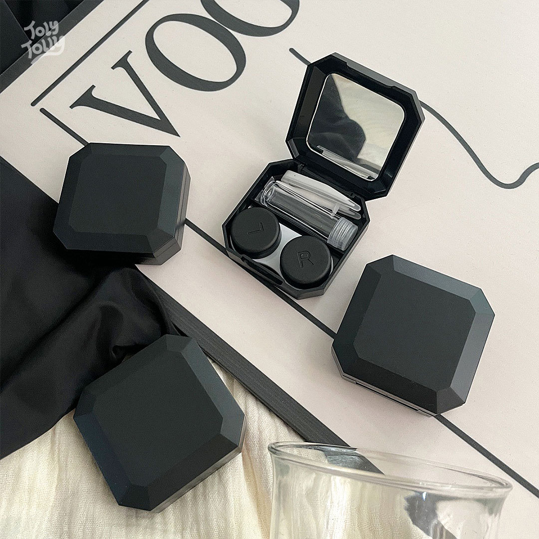 Lussine Lens Case