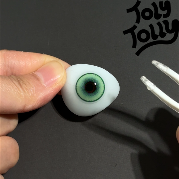 TolyTolly Fluorescent Green II