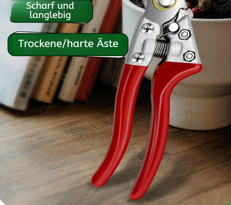 Kleine kraftvolle Gartenschere schneidet Äste