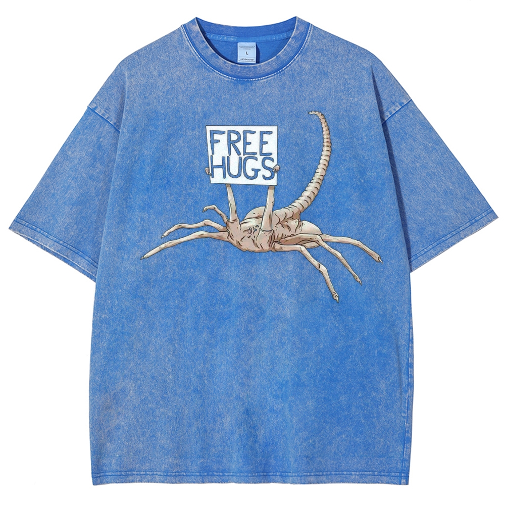 Free Hugs Alien Creature Retro Washed T-Shirt