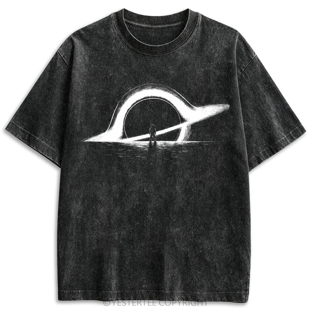 Retro Minimal Cosmic Ring Light Silhouette Graphic Washed T-shirt 