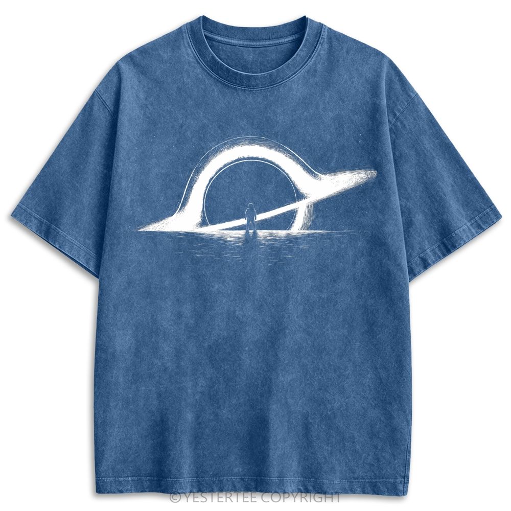 Retro Minimal Cosmic Ring Light Silhouette Graphic Washed T-shirt 