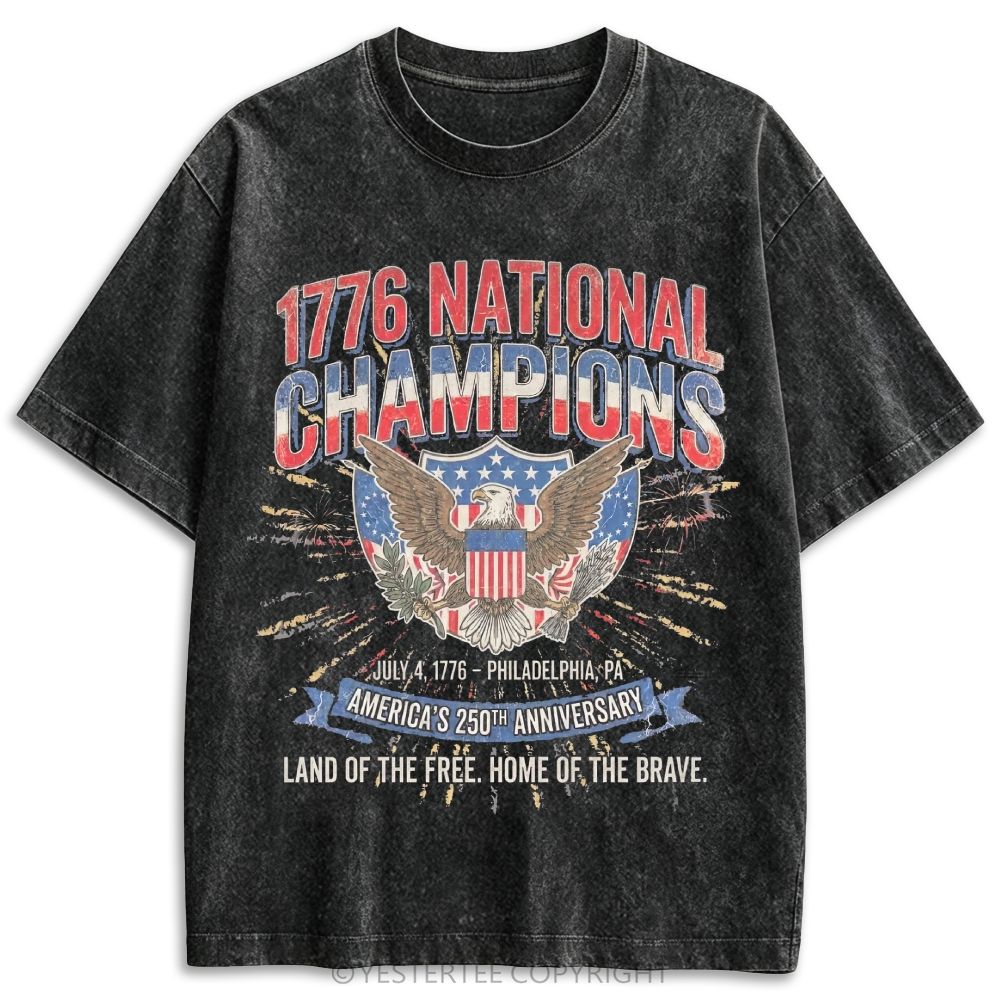 Vintage 1776 Fourth Of July Eagle Fireworks Patriotic Retro Washed T-shirt