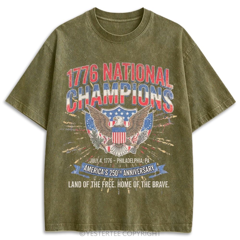 Vintage 1776 Fourth Of July Eagle Fireworks Patriotic Retro Washed T-shirt