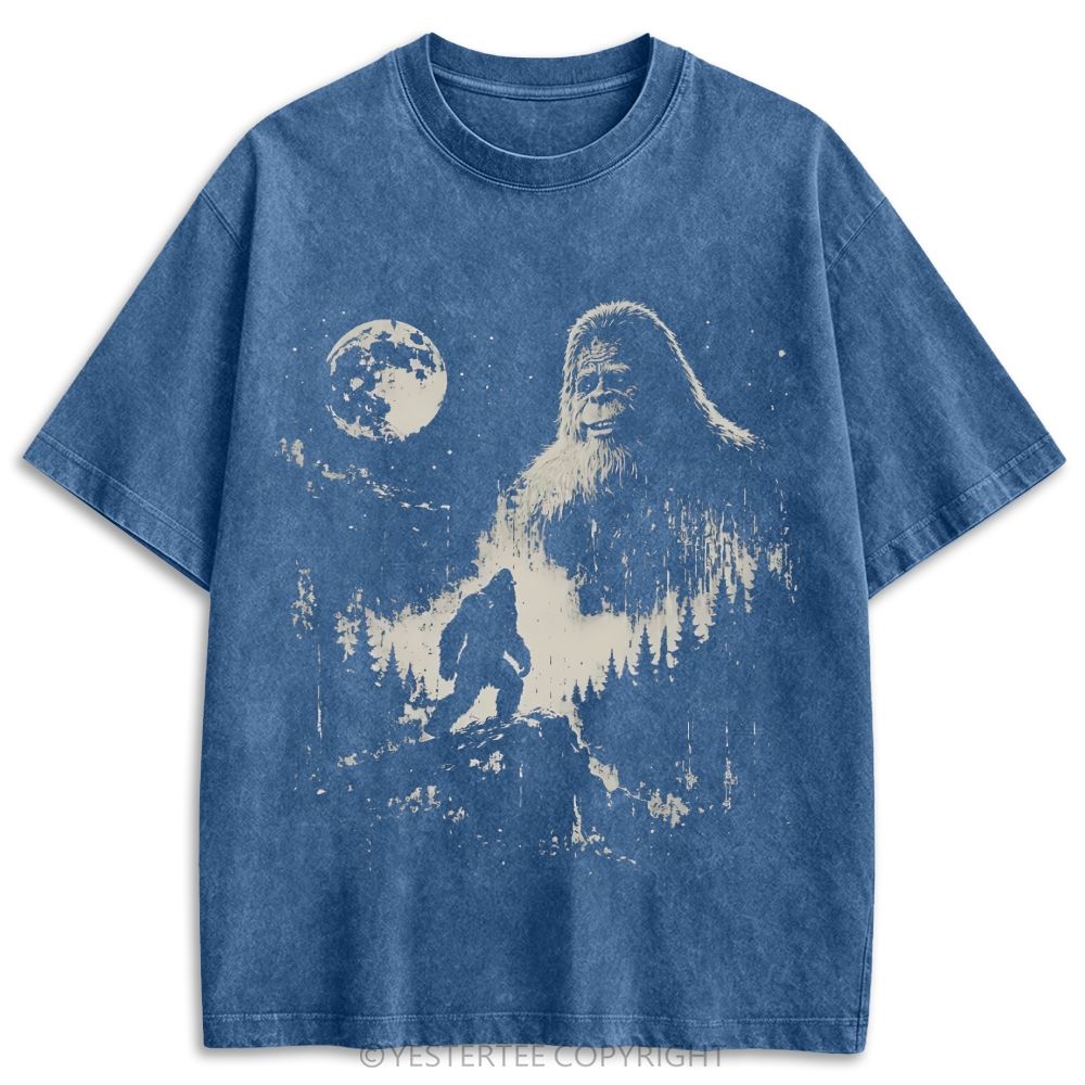 Bigfoot Forest Full Moon Grunge Retro Washed T-shirt 