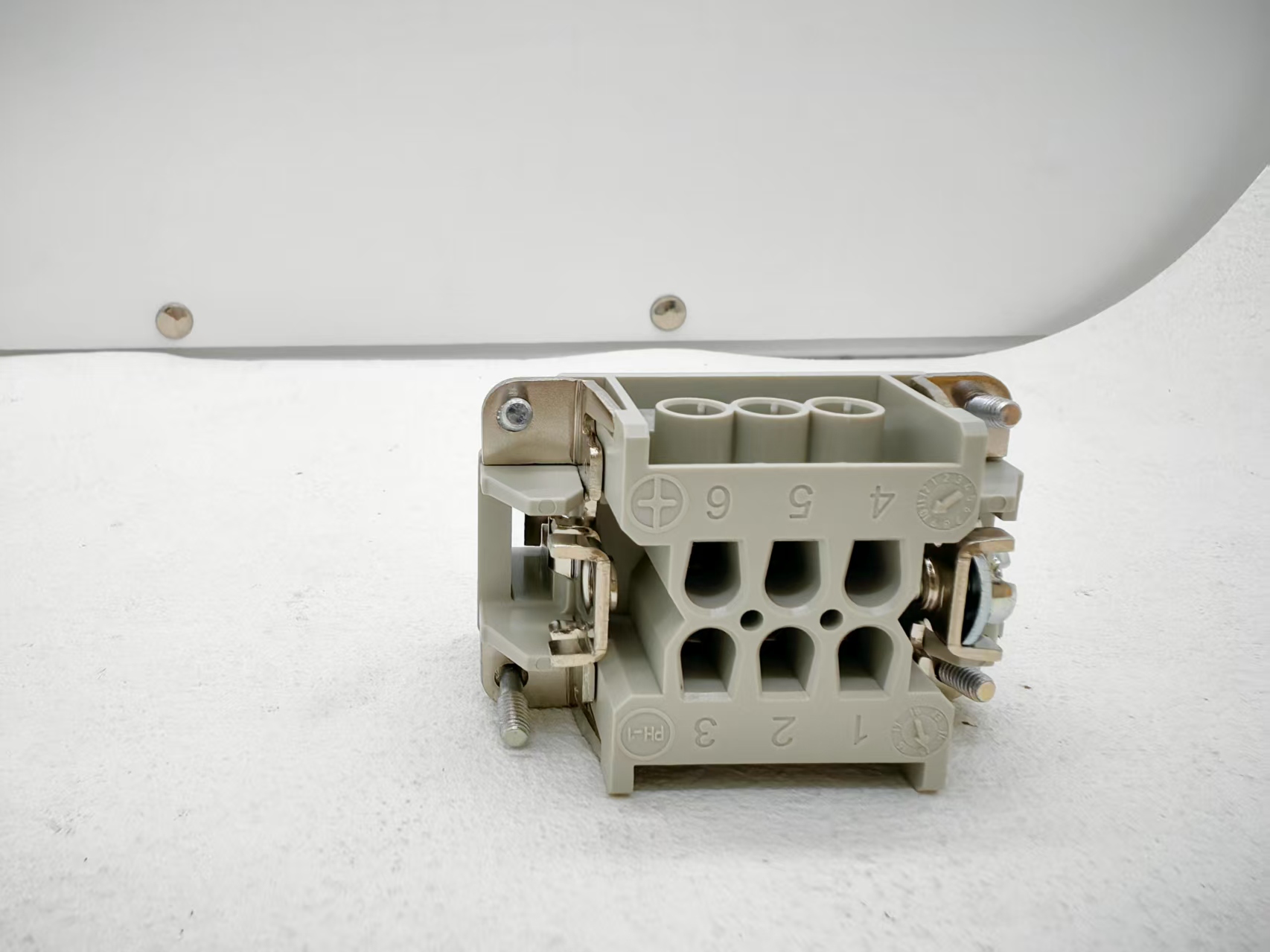 EPIC connector 10190000；H-BE 6 SS