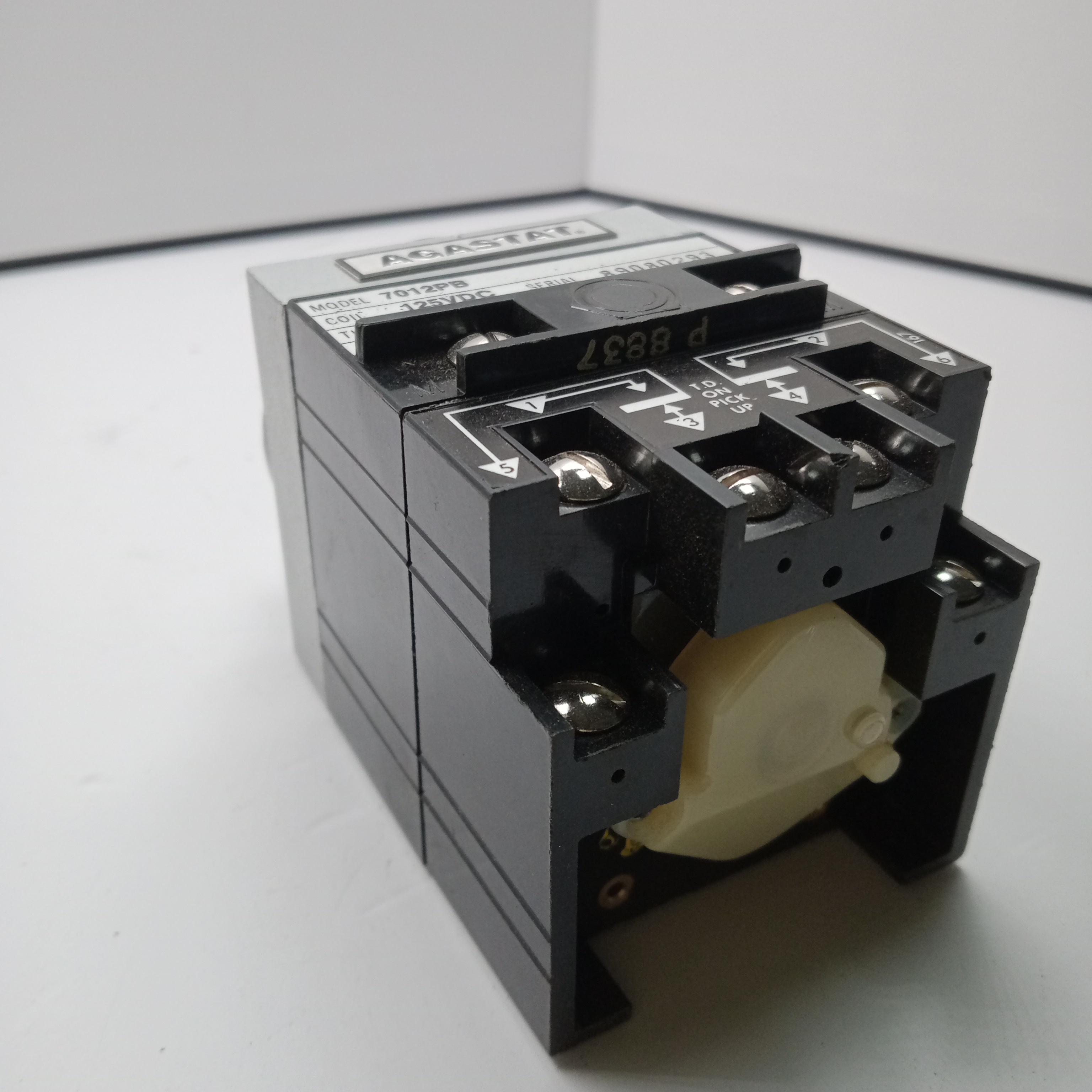 AGASTAT Time Relay 7012PB