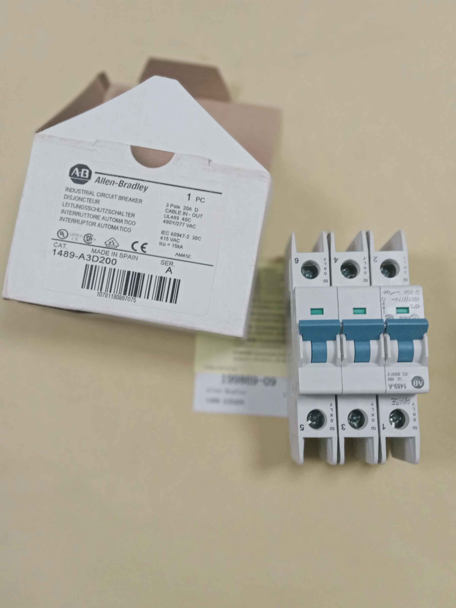 Allen Bradley A-B 1489-A3D200 Circuit Breaker New in Box