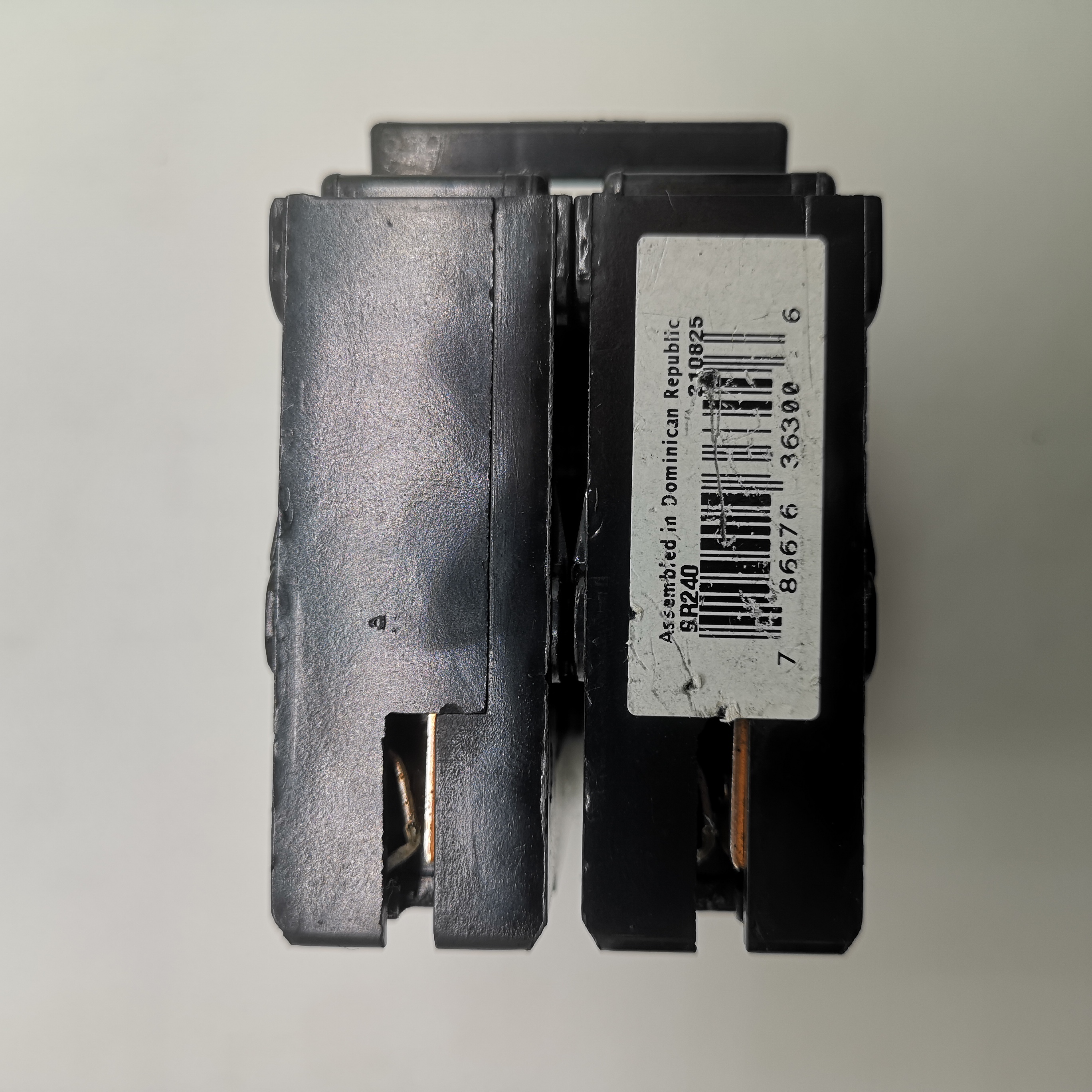 Eaton BR Thermal magnetic circuit breaker BR240