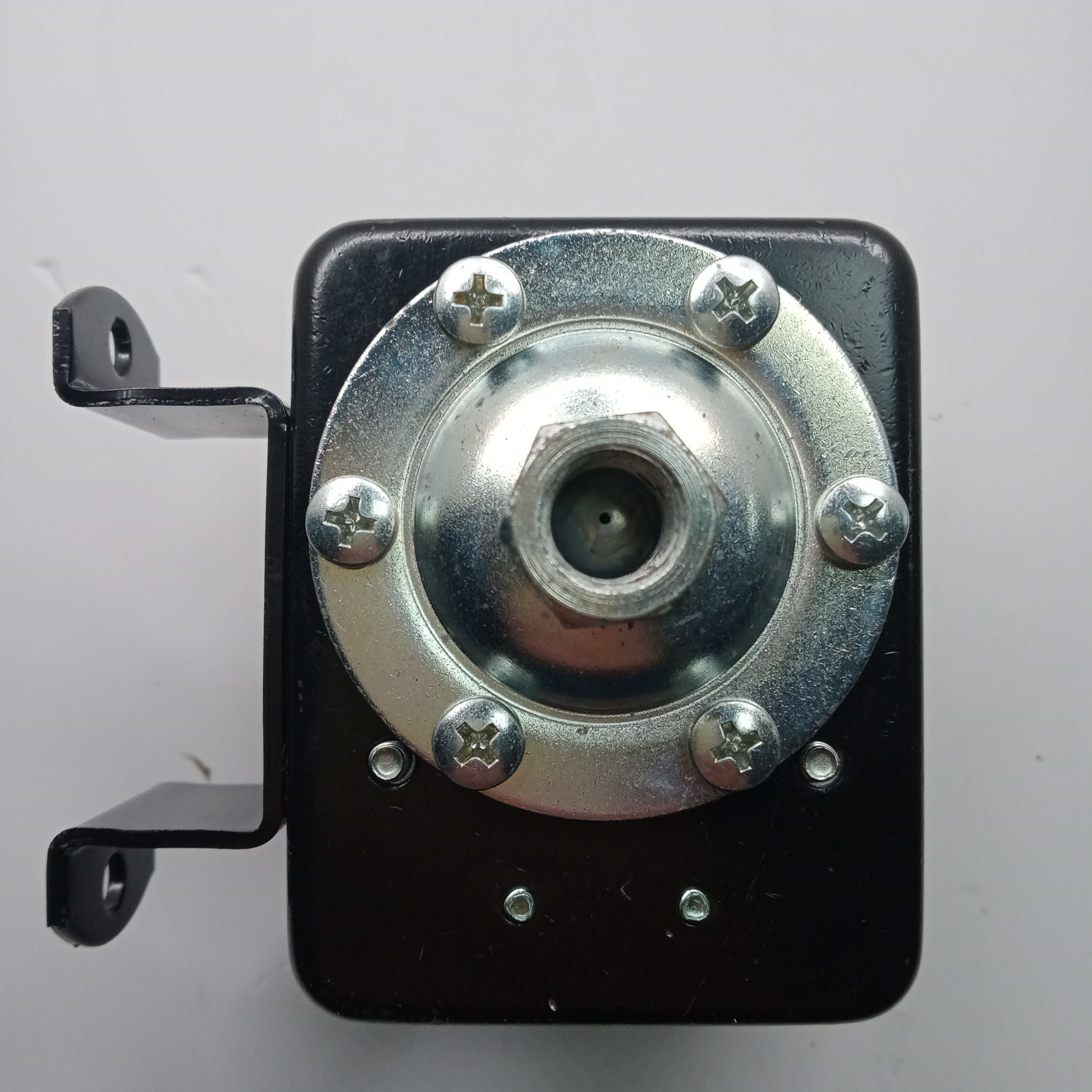 Hubbell Pressure Switch 69HA108139