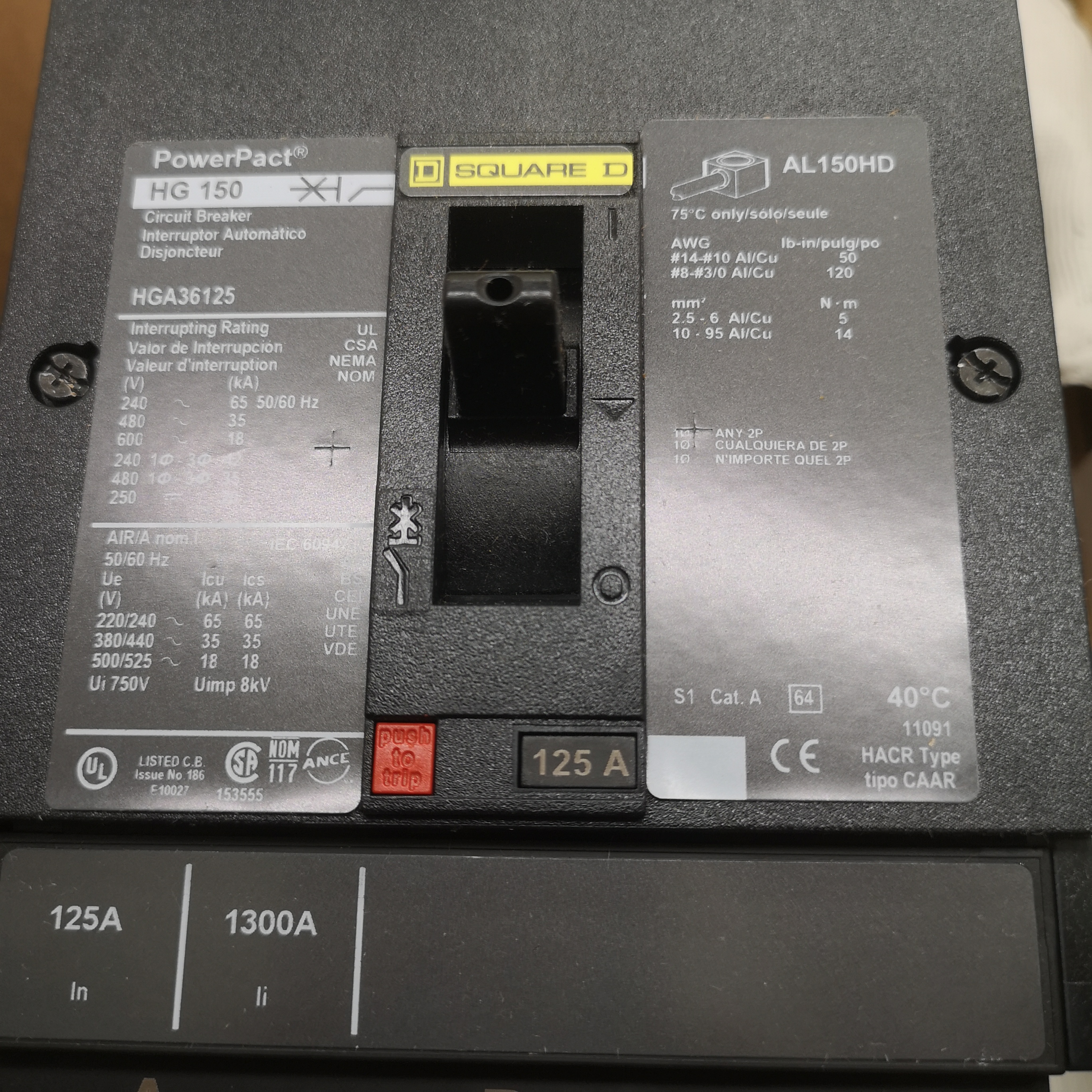 Square D Molded Case Circuit Breaker HGA36125