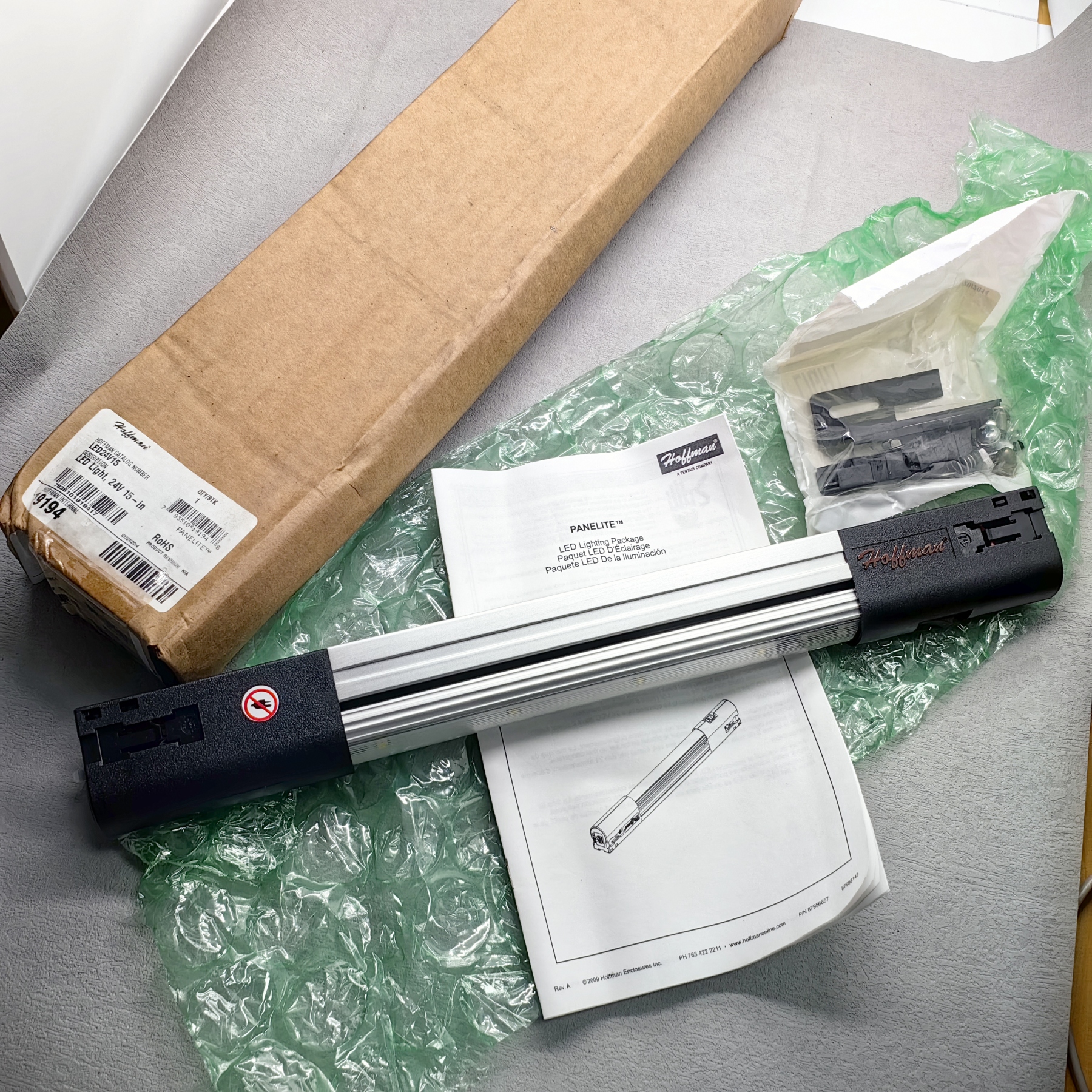 HOFFMAN LED24V15 LED Light