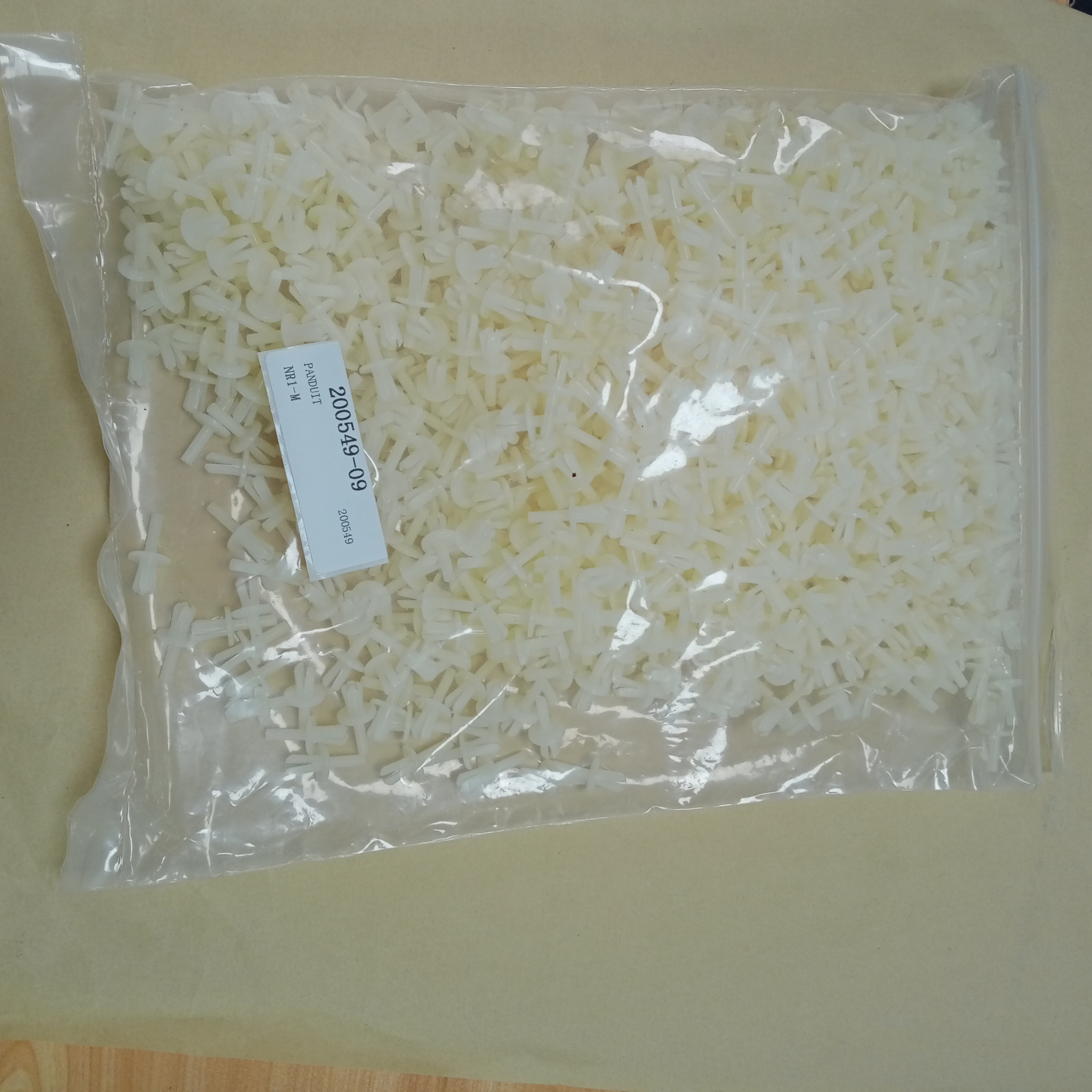 PANDUIT Fasteners NR1-M