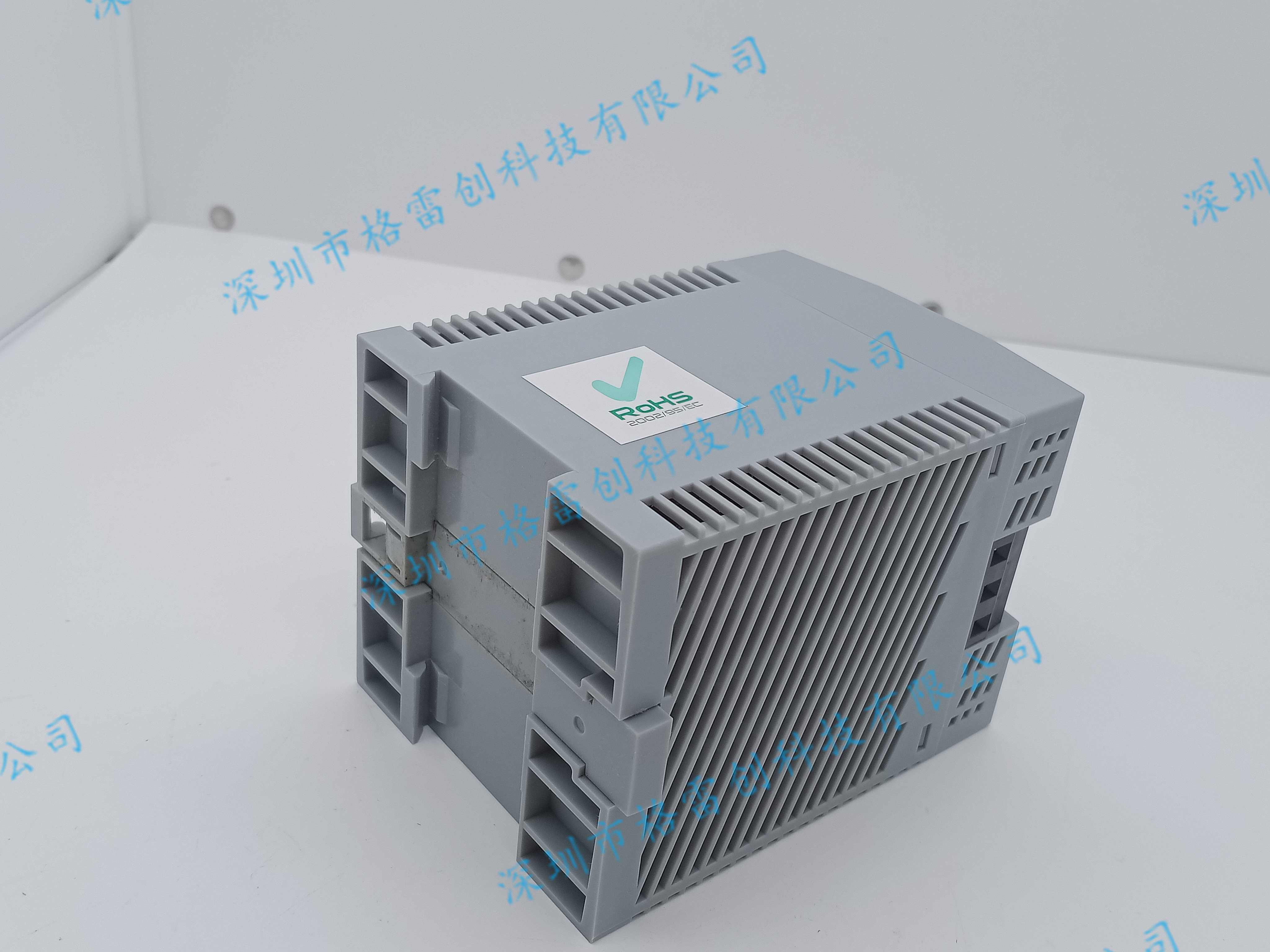 SolaHD SDP4-24-100RT