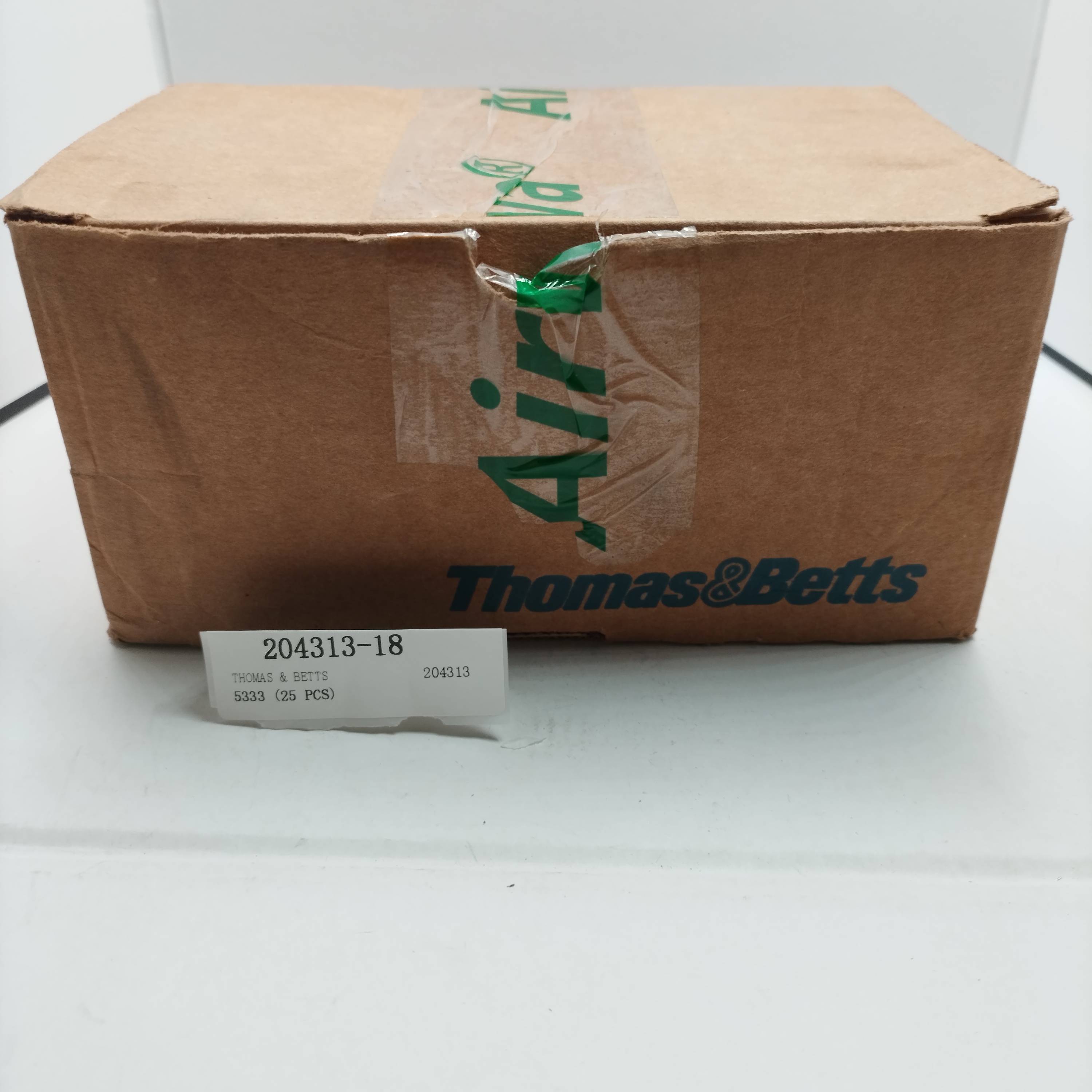 THOMAS & BETTS Conduit Fitting 5333 (25 PCS)