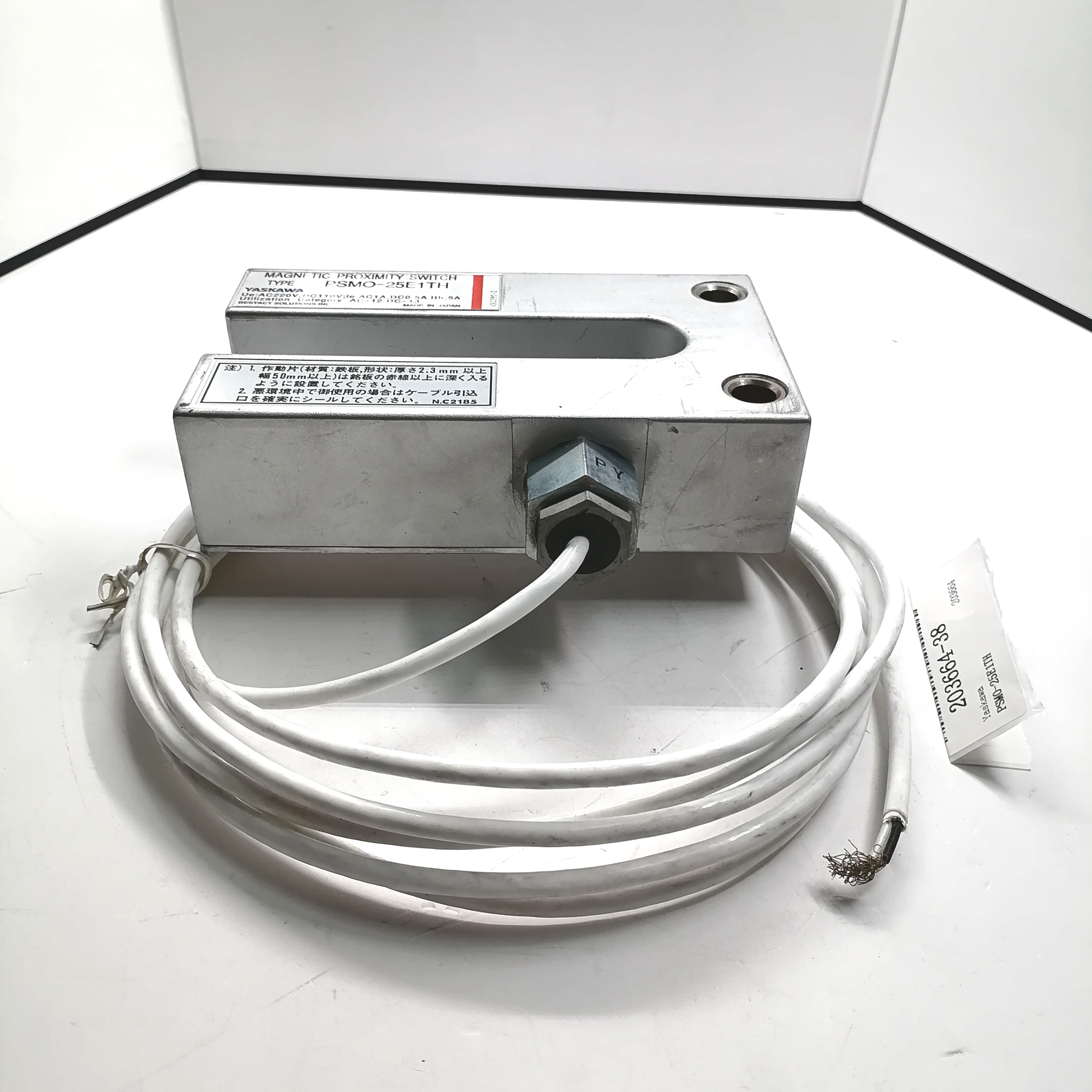 Yaskawa Magnetic Proximity Switch PSMO-25E1TH