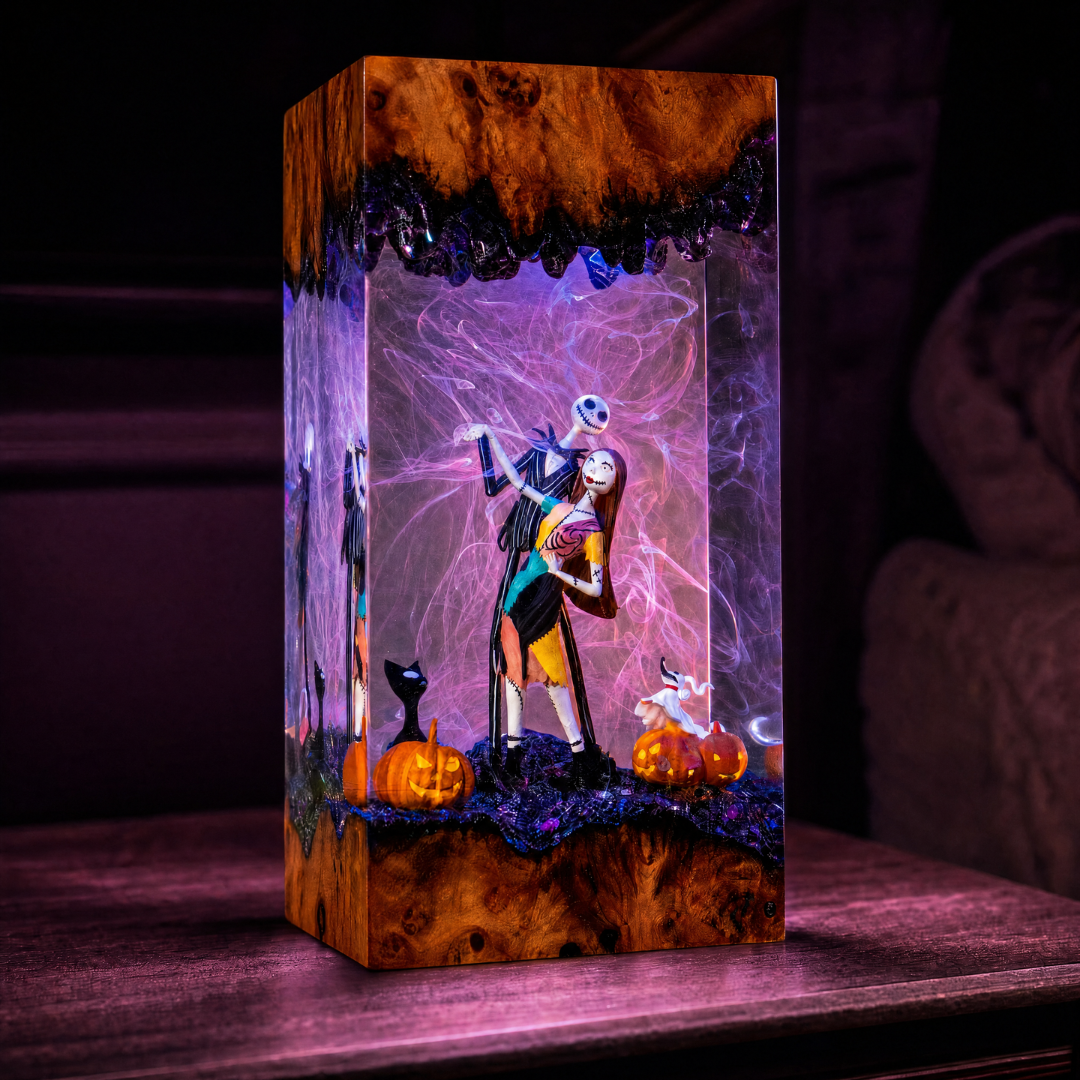 Halloween Resin Epoxy Night Lamp – Spooky Hand, Bats & Pumpkin Gothic Home Decor Light