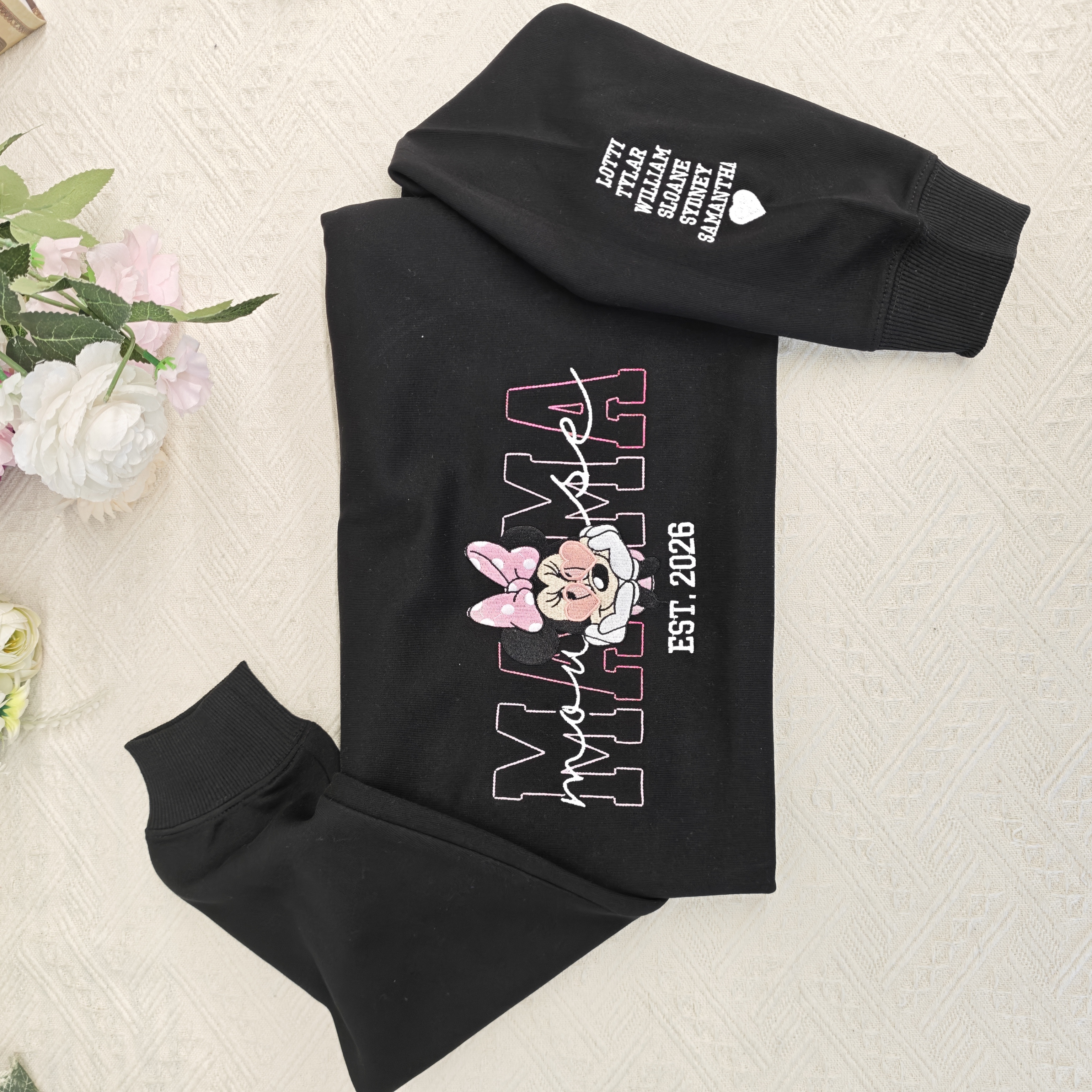50% OFF 🐭Custom Embroidered “Mama” Sweatshirt – Personalized with Names & Year
