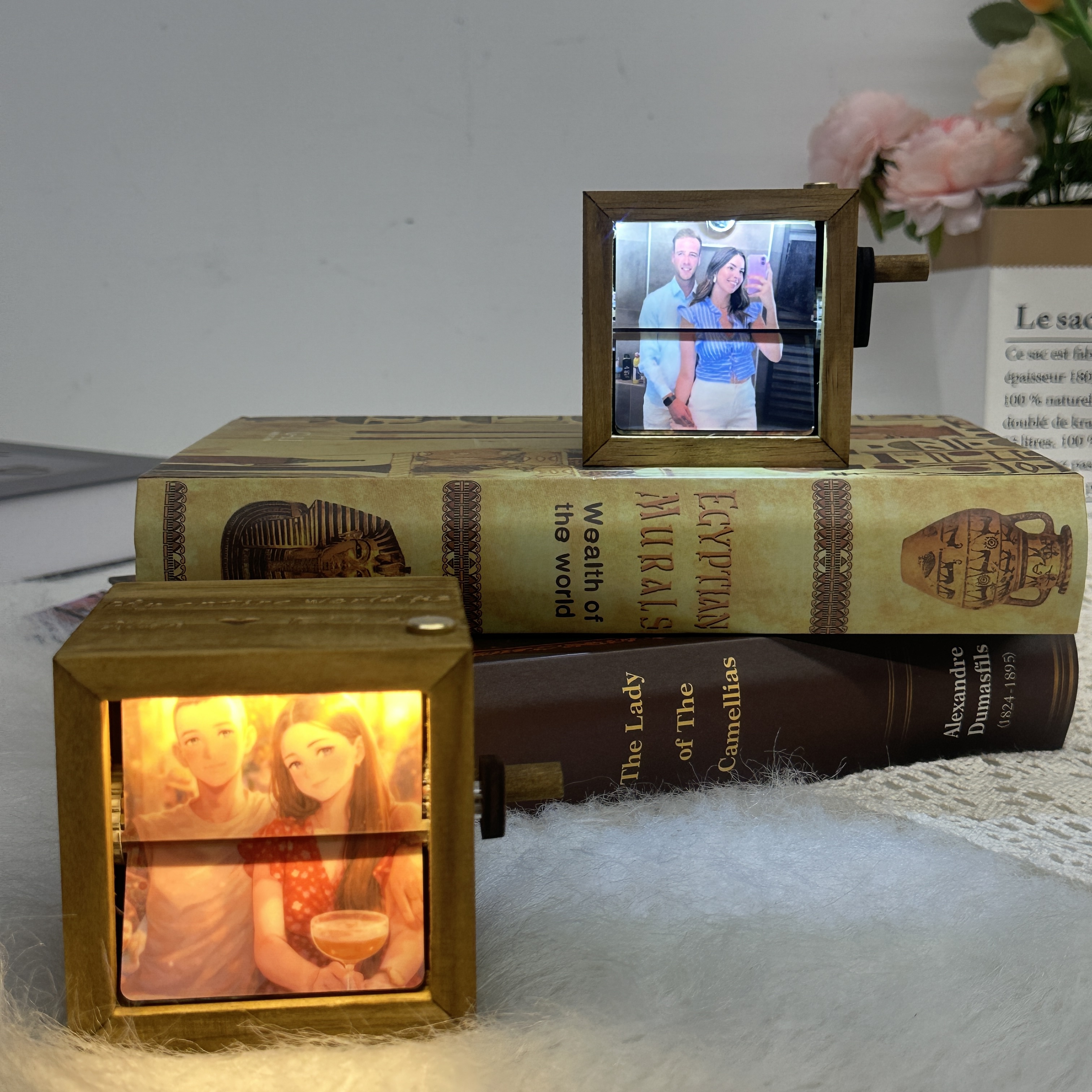 💗Custom Hand-Crank Flipbook Cartoon Photo Wood LED Box Gift for Her/Him