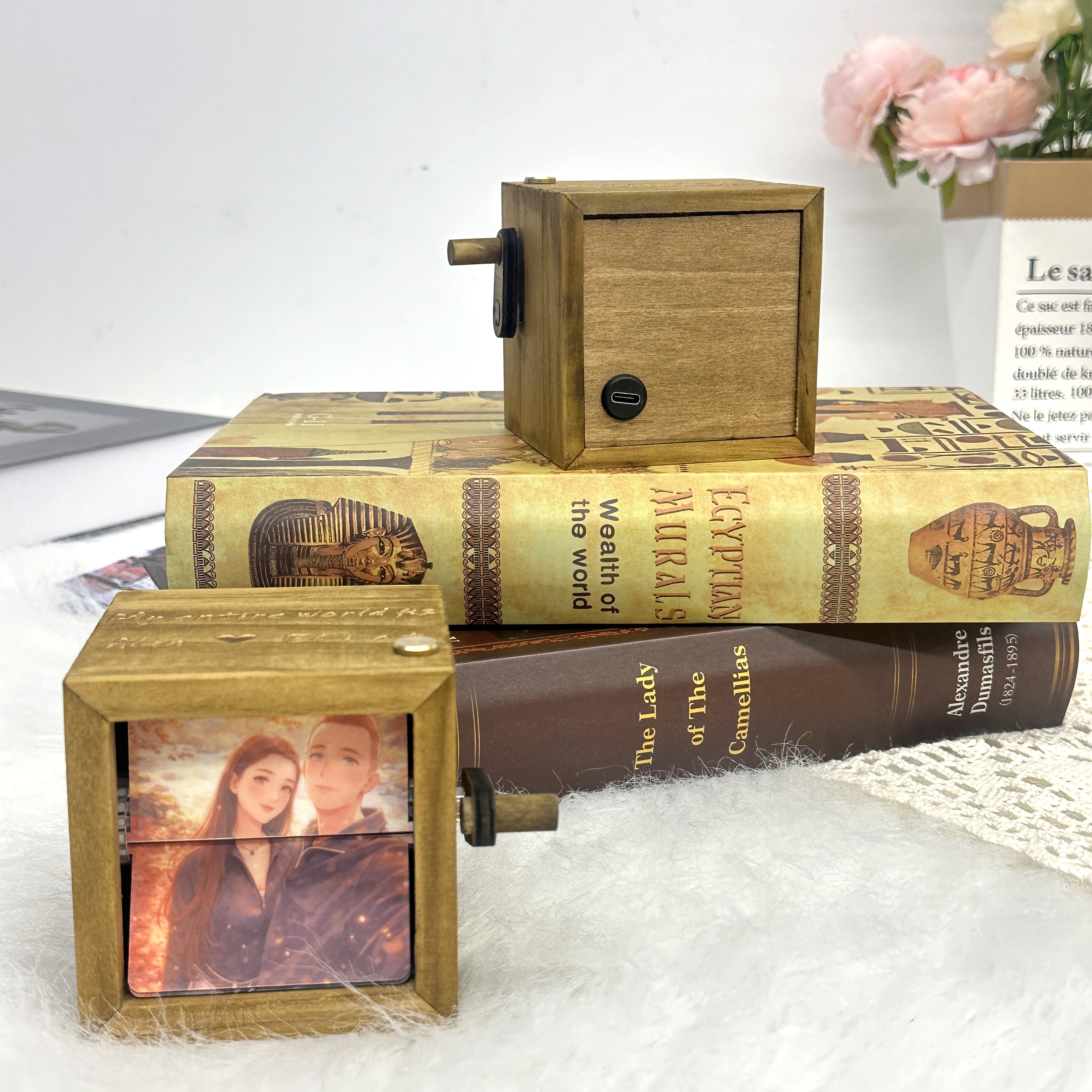 💗Custom Hand-Crank Flipbook Cartoon Photo Wood LED Box Gift for Her/Him