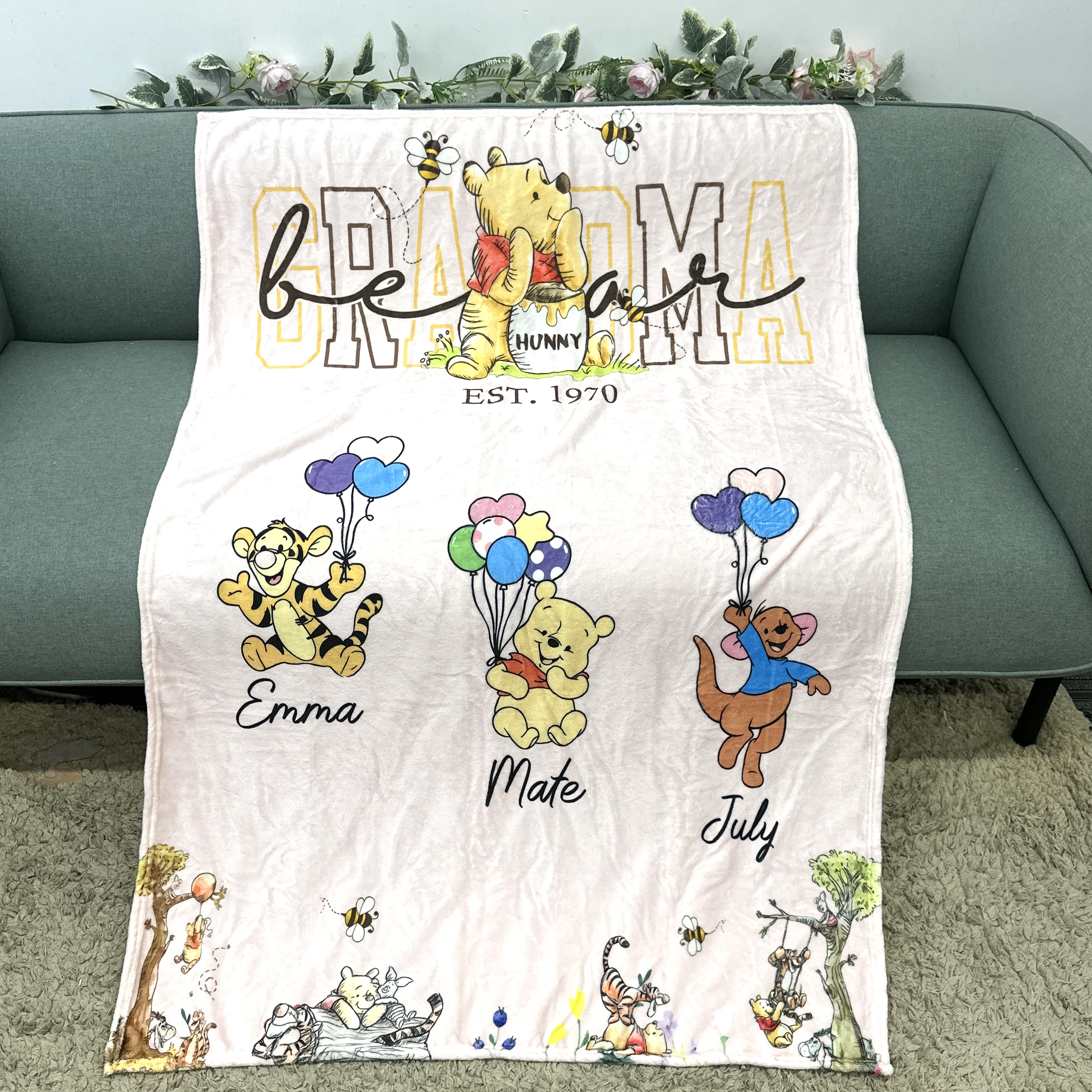 Custom MAMA Bear Blanket With Kids Names
