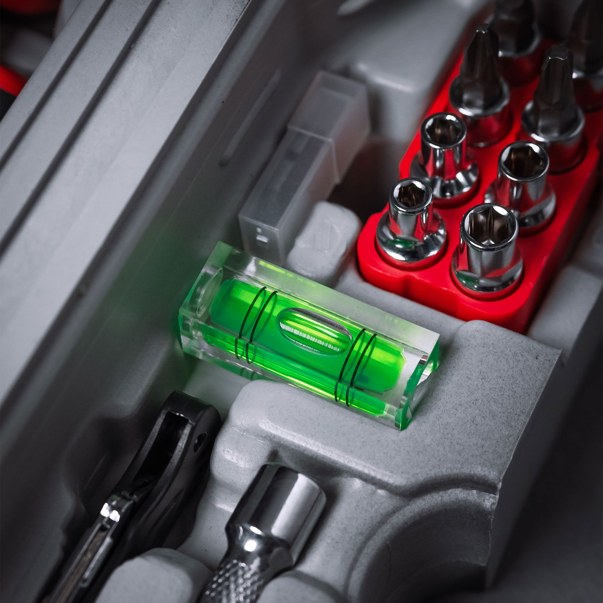 Thor's Thunder Hammer 44-Piece Toolbox Set