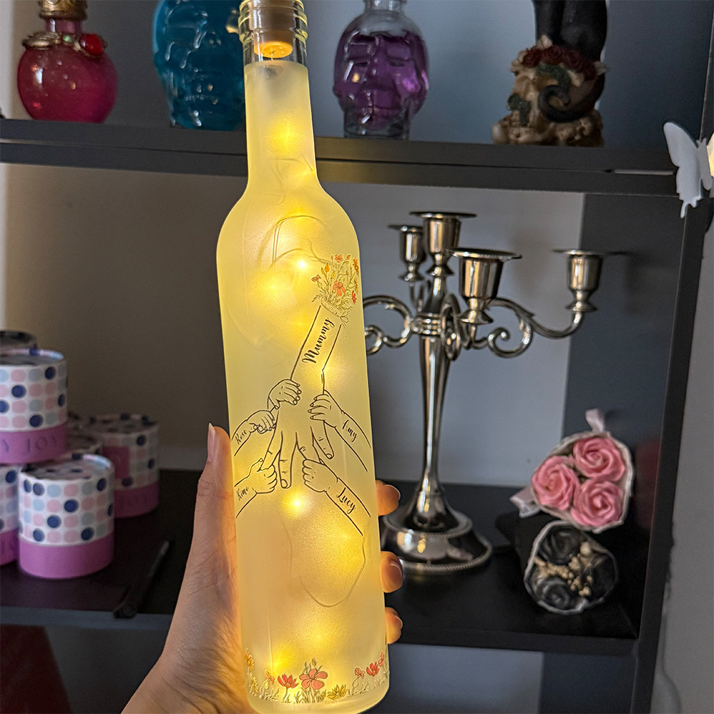 50%OFF⭐️Personalized Holding kid hands Mom Grandma Bottle Lamp