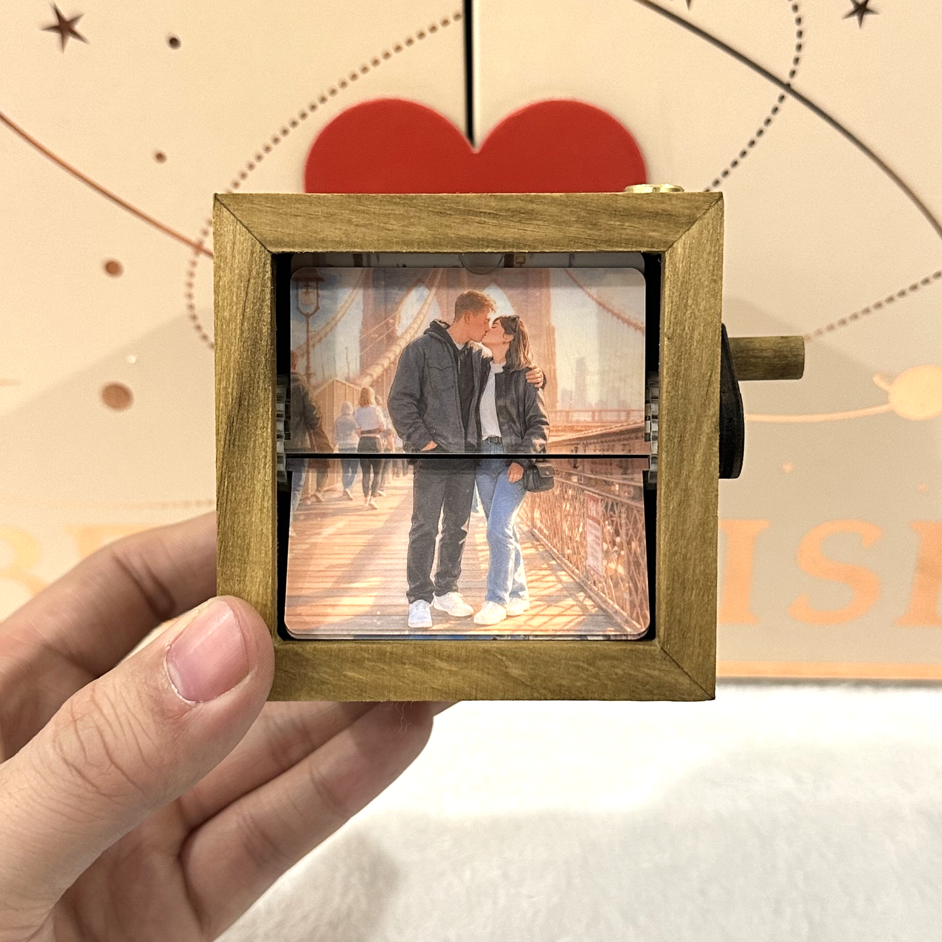💗Custom Hand-Crank Flipbook Cartoon Photo Wood LED Box Gift for Her/Him