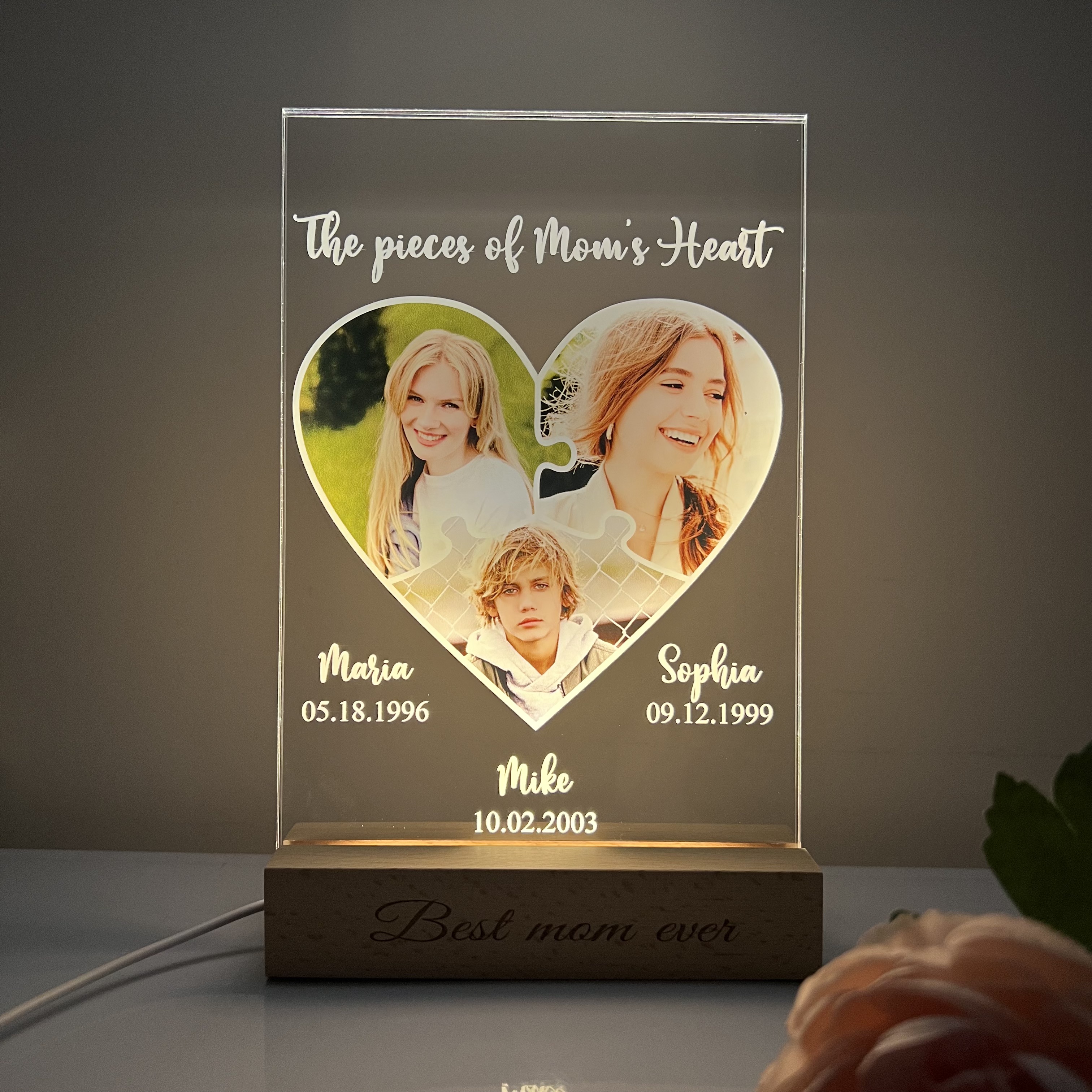 Personalized Photo & Names Puzzle LED, The Piece of Mom's Heart