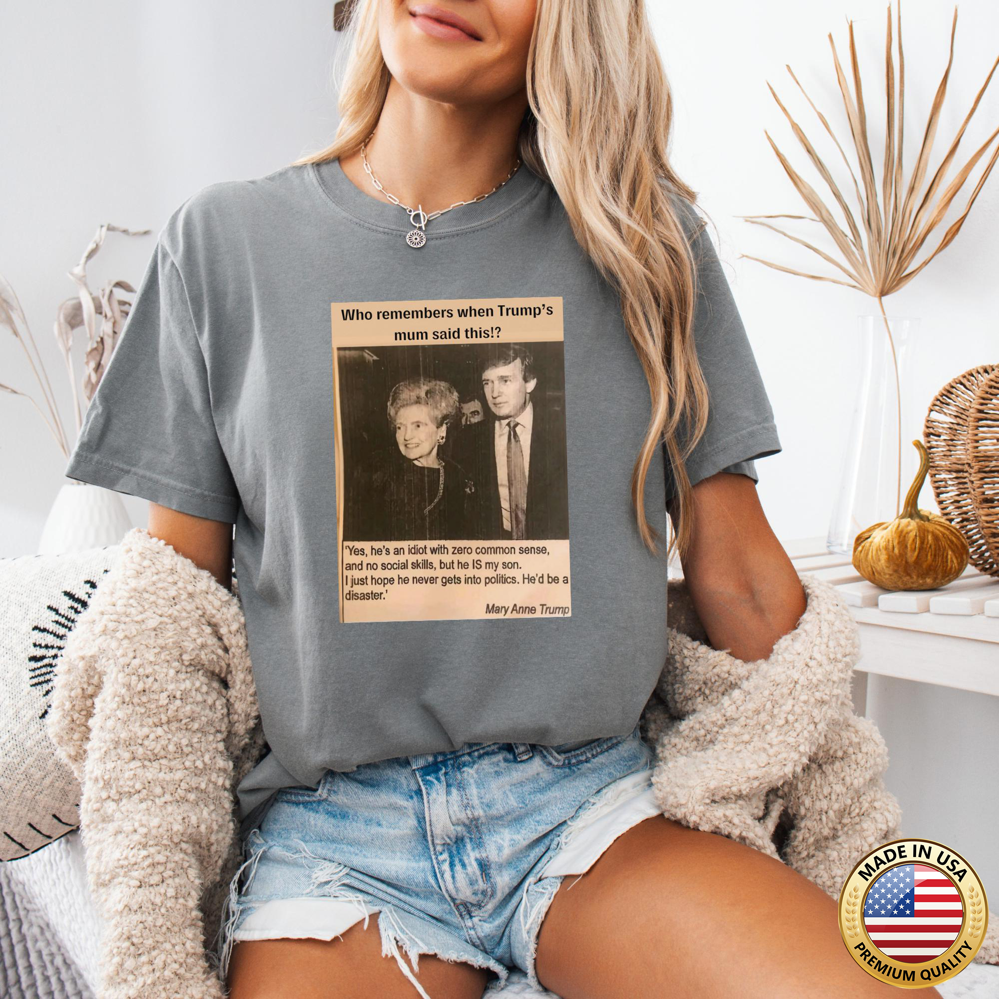 Mother Knows Best Donald Trump and His Mother Vintage Photo T-Shirt