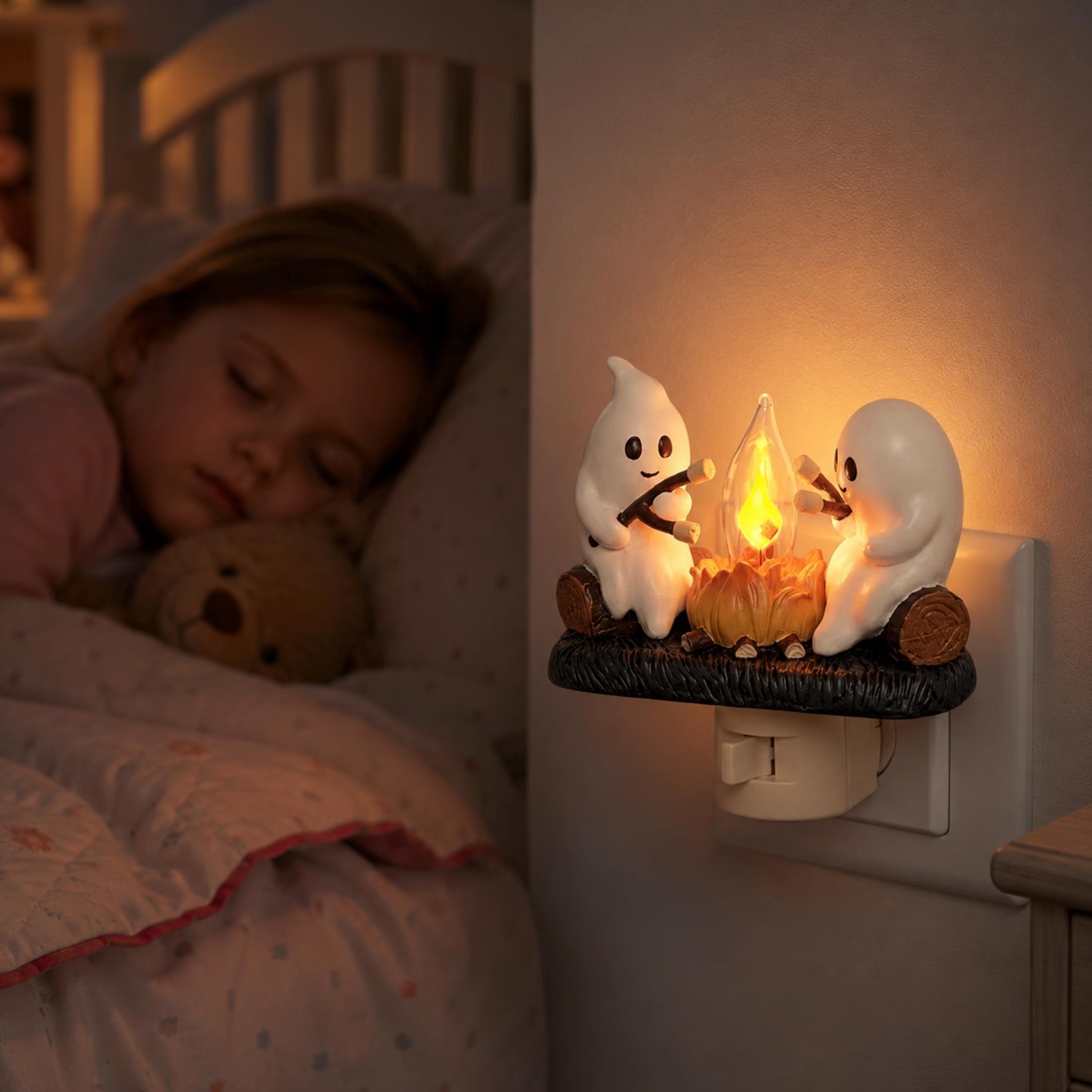 Cute Ghost Campfire Night Light, Halloween Plug-In Decor for Bedroom, Nursery or Hallway