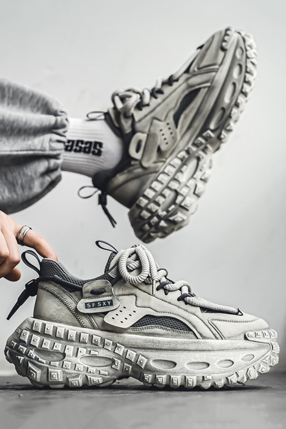 Tire Sole Clunky Sneaker Dirty Sports Damp Shoes for men