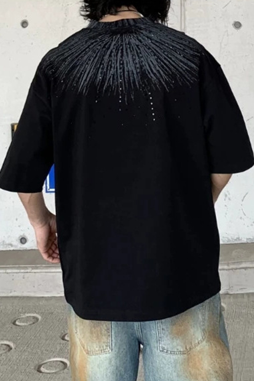 Beads Vacation Street Tee For Men