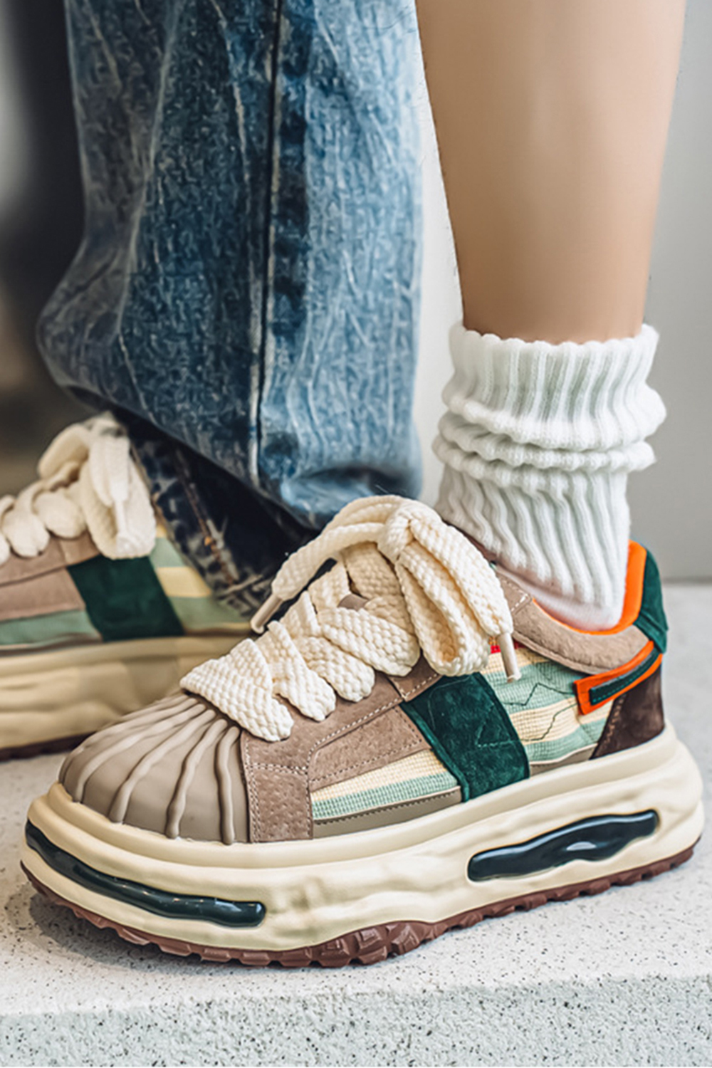 Thick Soled Height Increasing Sports and Leisure Shoes for men