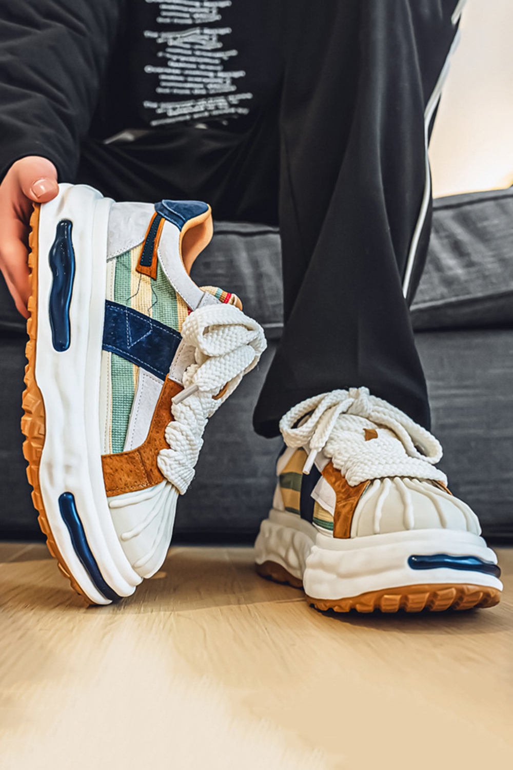 Thick Soled Height Increasing Sports and Leisure Shoes for men