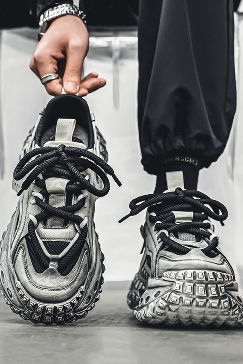 Tire Sole Clunky Sneaker Dirty Sports Damp Shoes for men