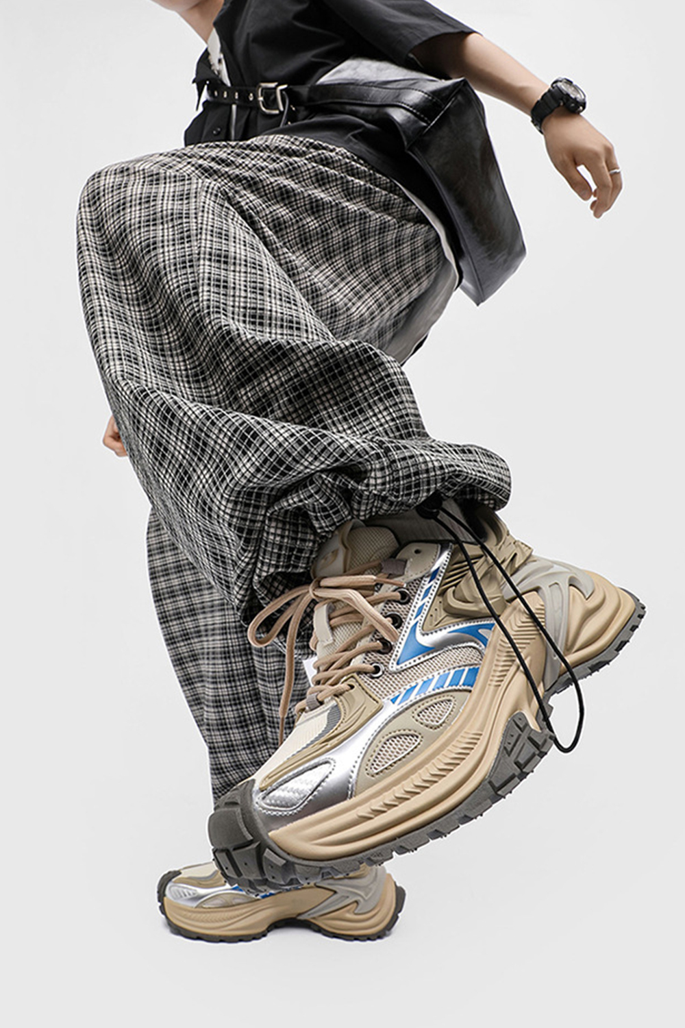 Tire Sole Clunky Sneaker Dirty Sports Vintage Shoes for men