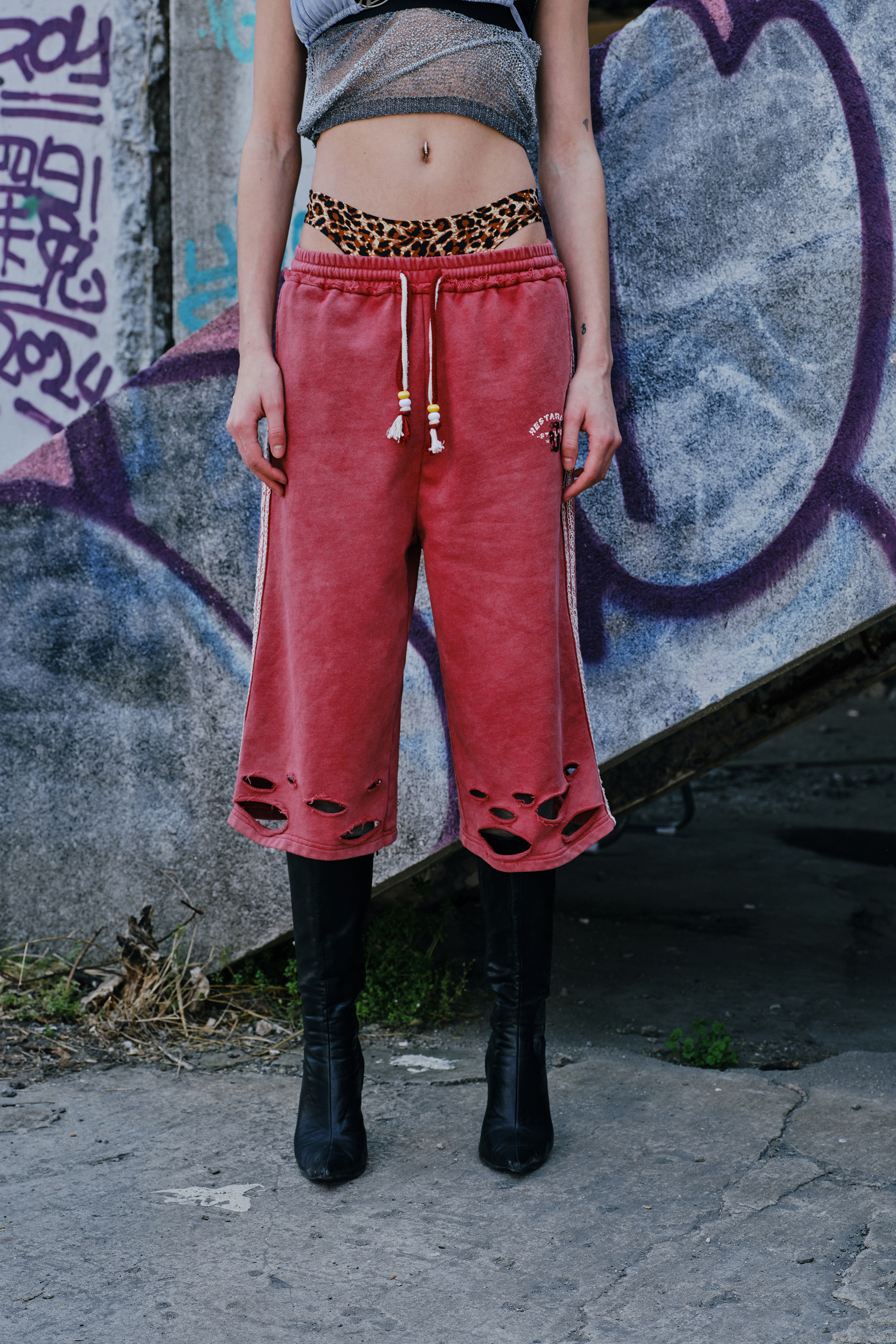 Sweat Shorts Strpe Loose Knee Sweatpants