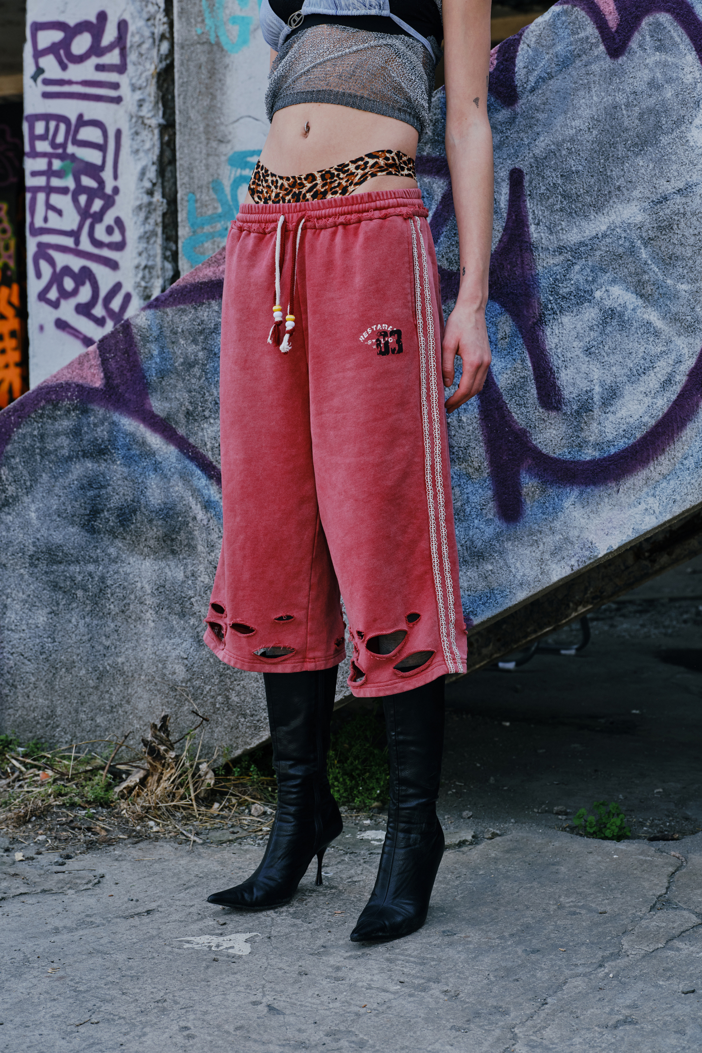 Sweat Shorts Strpe Loose Knee Sweatpants