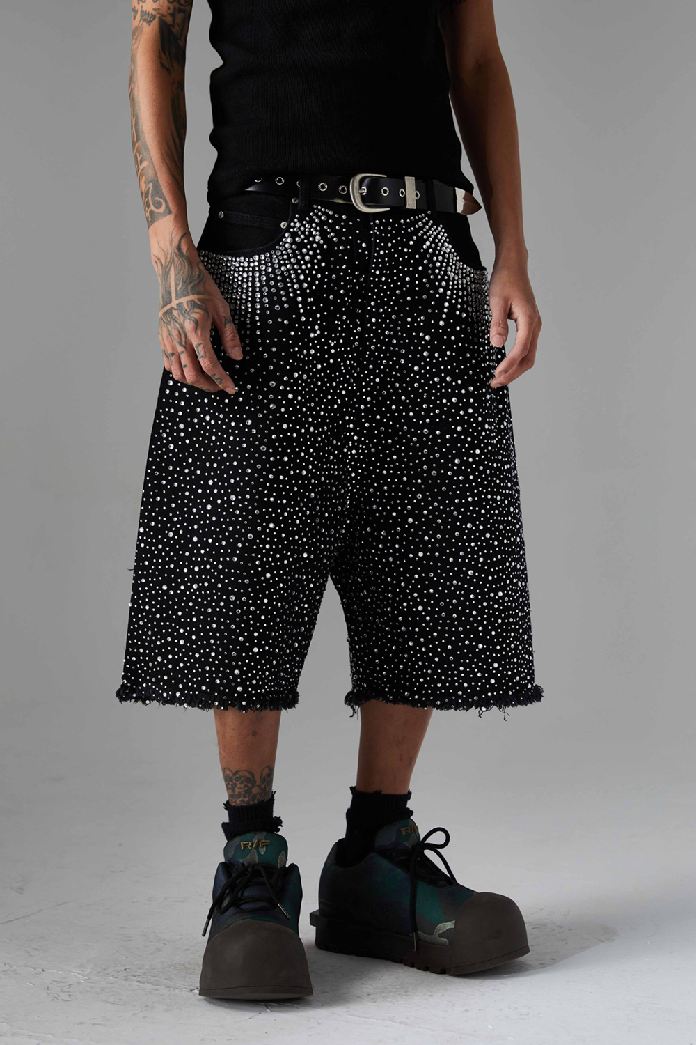Beading Sparkle Loose Men Shorts