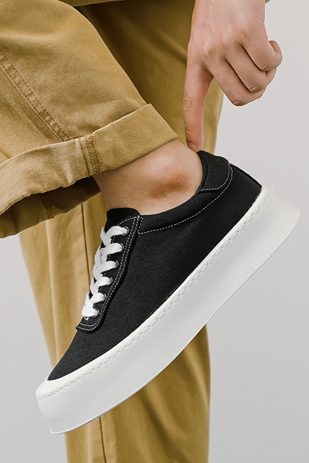 Canvas/Duck Shoes for men