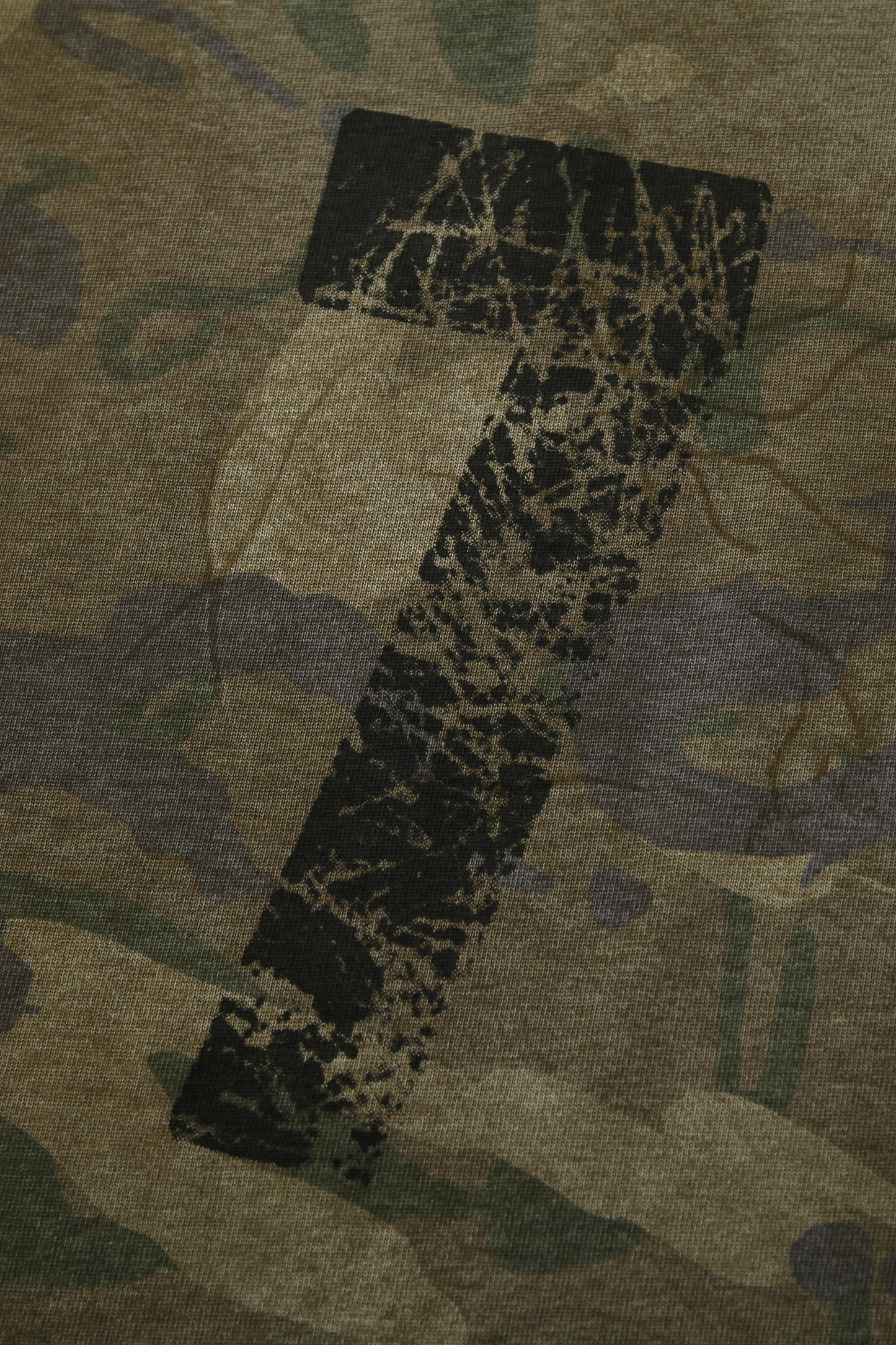 Graffiti Camouflage T-shirts Long Sleeve Tee