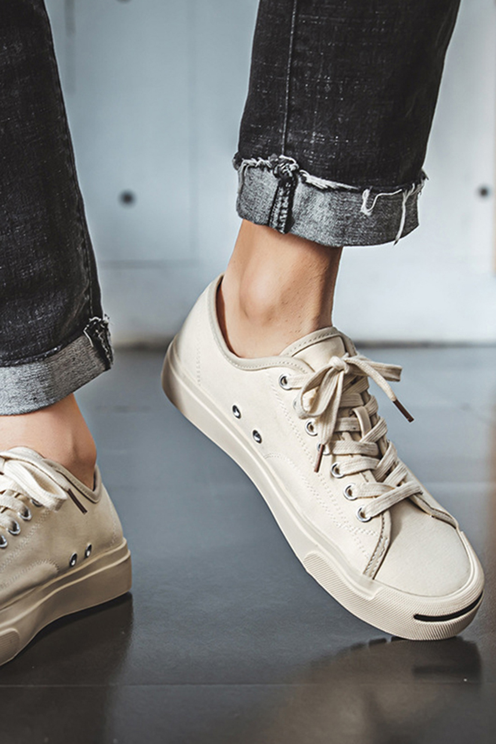 Canvas/Duck Shoes for men