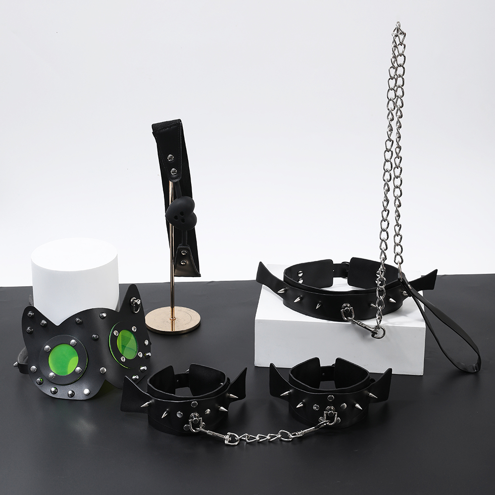 Punk Set Sex Spanking Paddle Whip PU Leather Sex Whip Adult SM Tool Flirting Restraint Bondage Adult Sex Toys for Couples Adult BDSM Role Playing Sex Whip Sex Whip Adult Sex Toys (Black)
