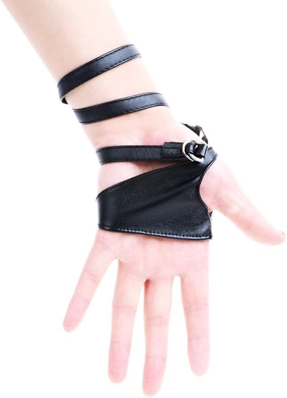 Women Half Palm Fingerless PU Leather Night Bar Band Up Punk Gloves