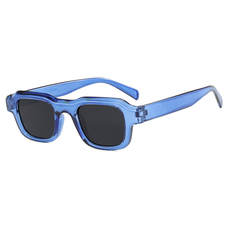 Kleine Retro-Sonnenbrille